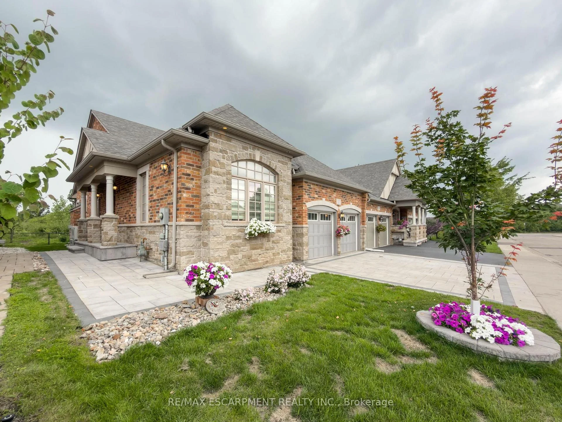 Photo 14 of 1239 Baldwin Drive, Oakville, Morrison — HOMEH