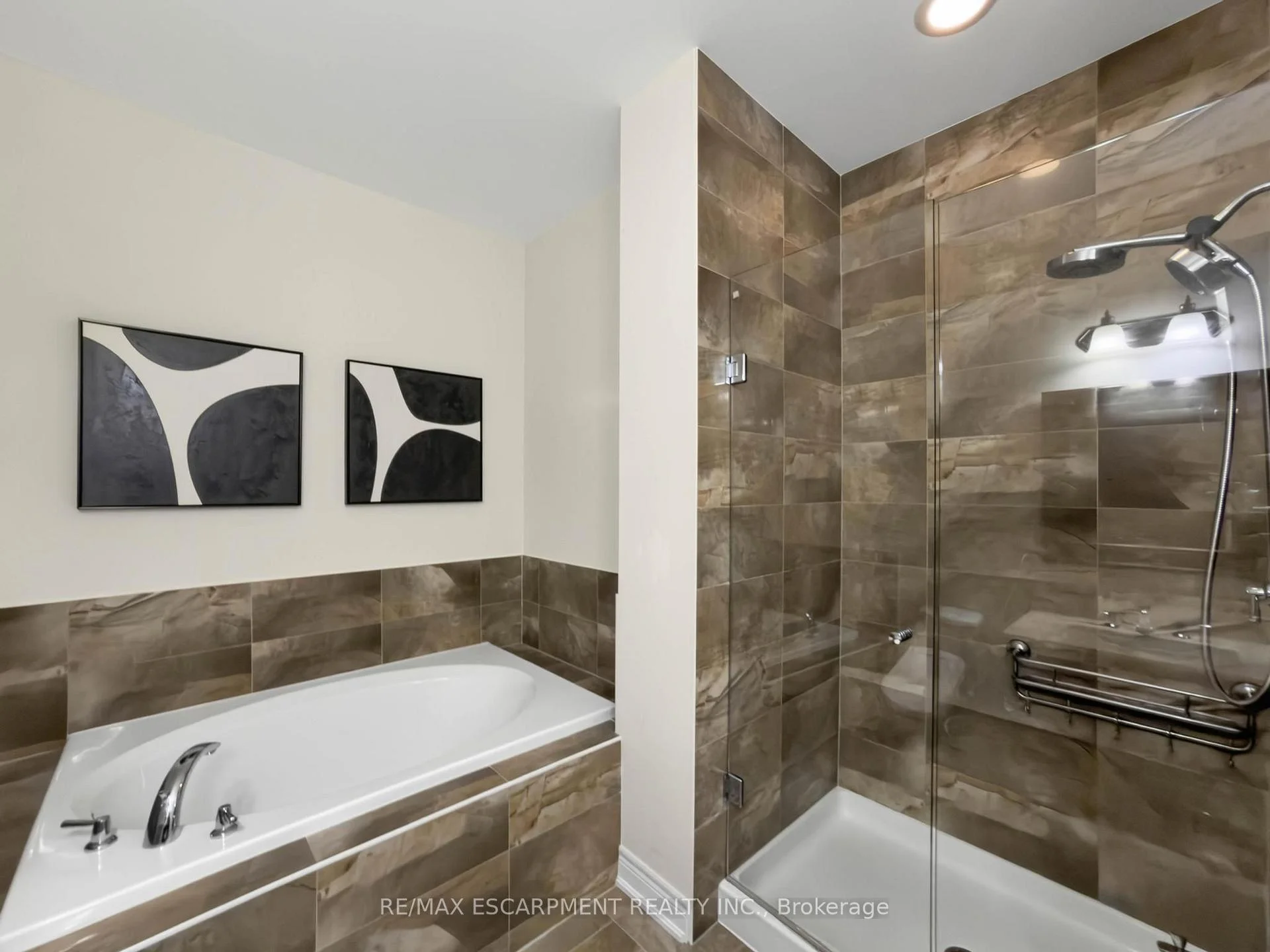 Photo 47 of 1239 Baldwin Drive, Oakville, Morrison — HOMEH