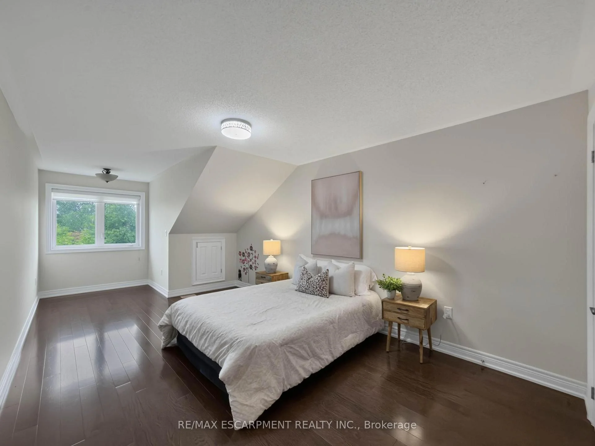 Photo 75 of 1239 Baldwin Drive, Oakville, Morrison — HOMEH