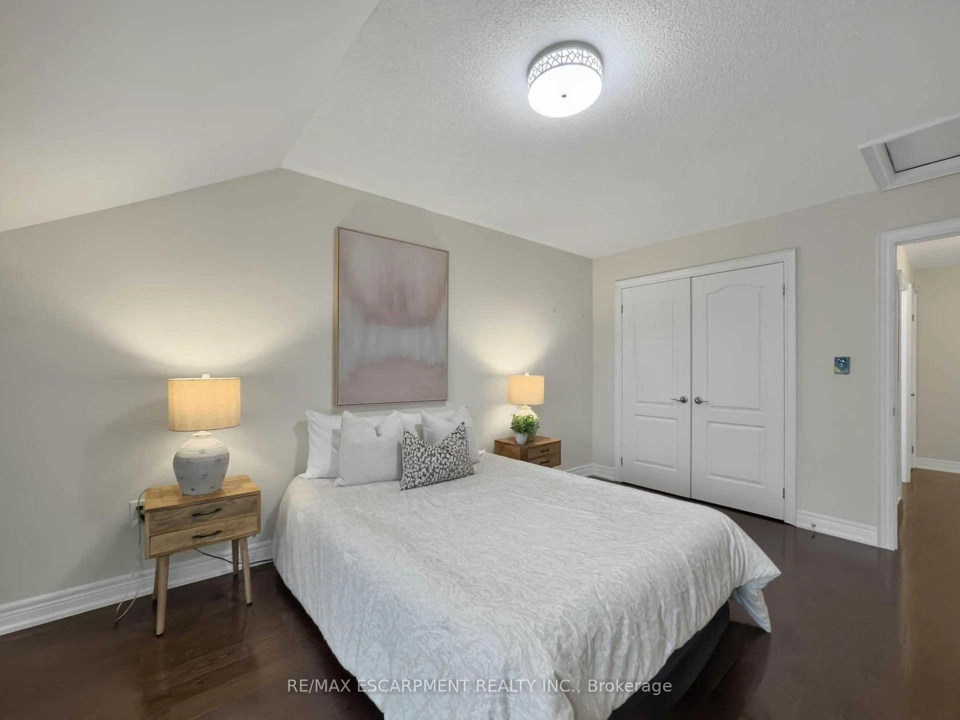 Photo 77 of 1239 Baldwin Drive, Oakville, Morrison — HOMEH