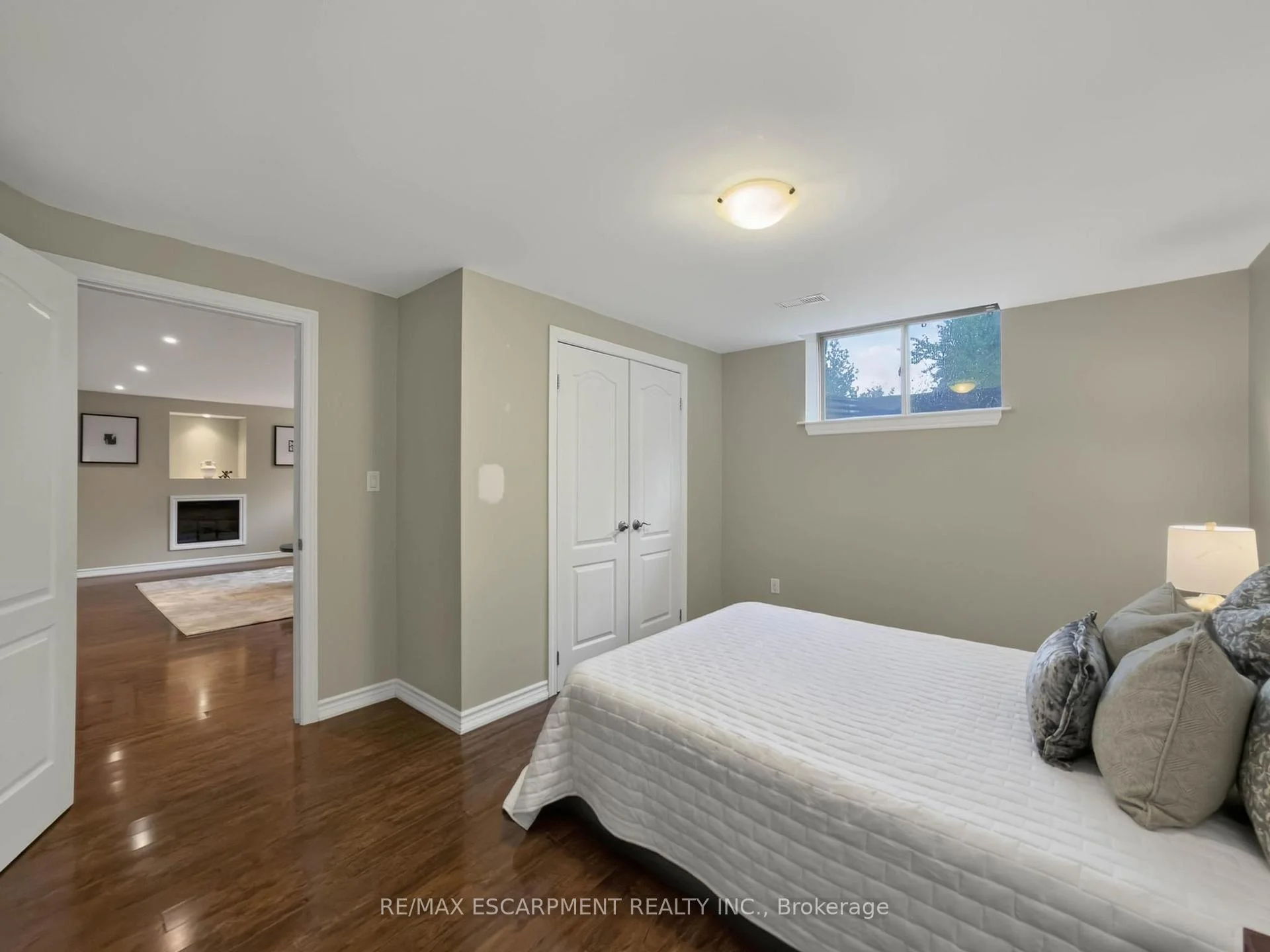 Photo 88 of 1239 Baldwin Drive, Oakville, Morrison — HOMEH