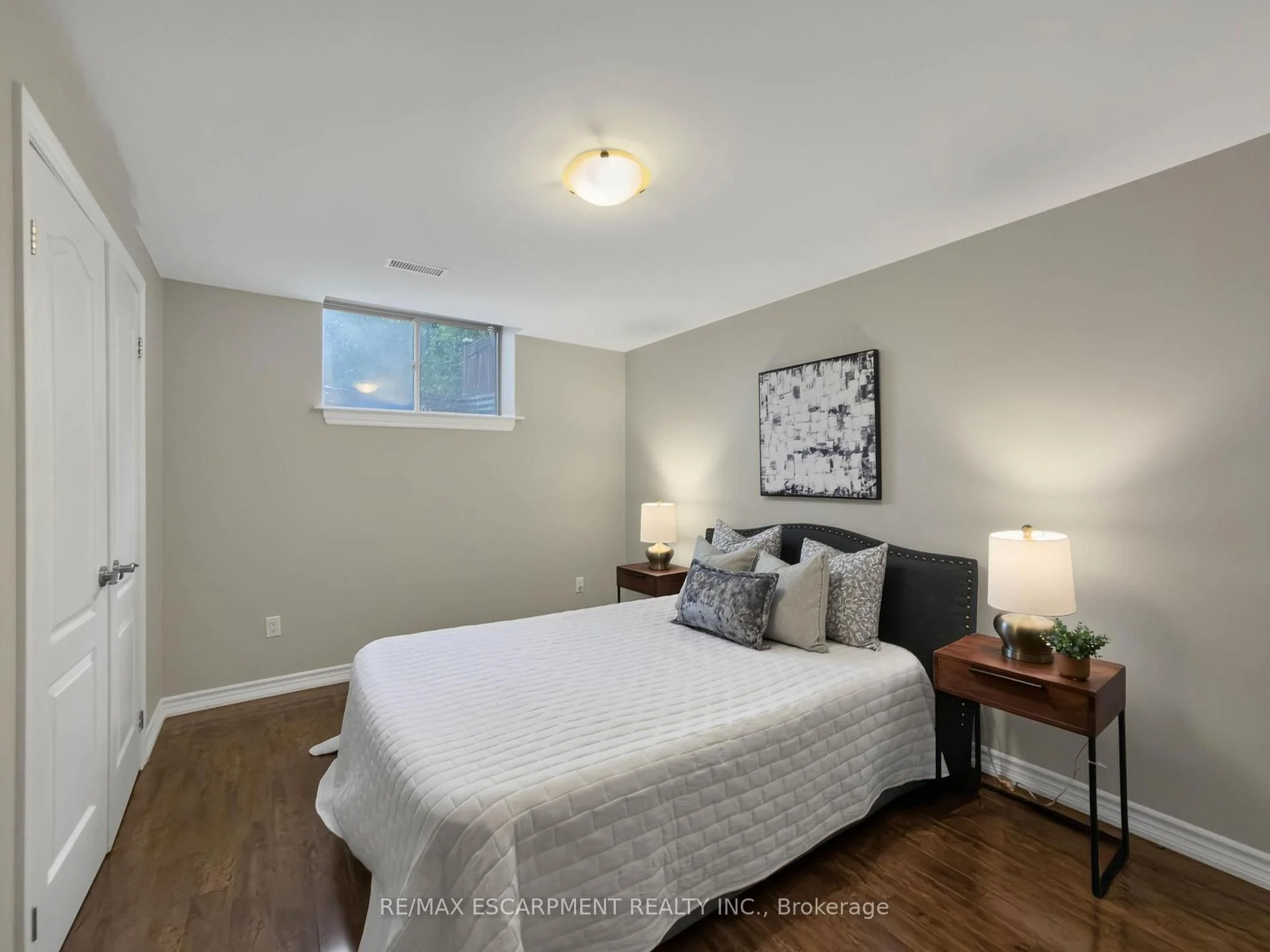 Photo 90 of 1239 Baldwin Drive, Oakville, Morrison — HOMEH