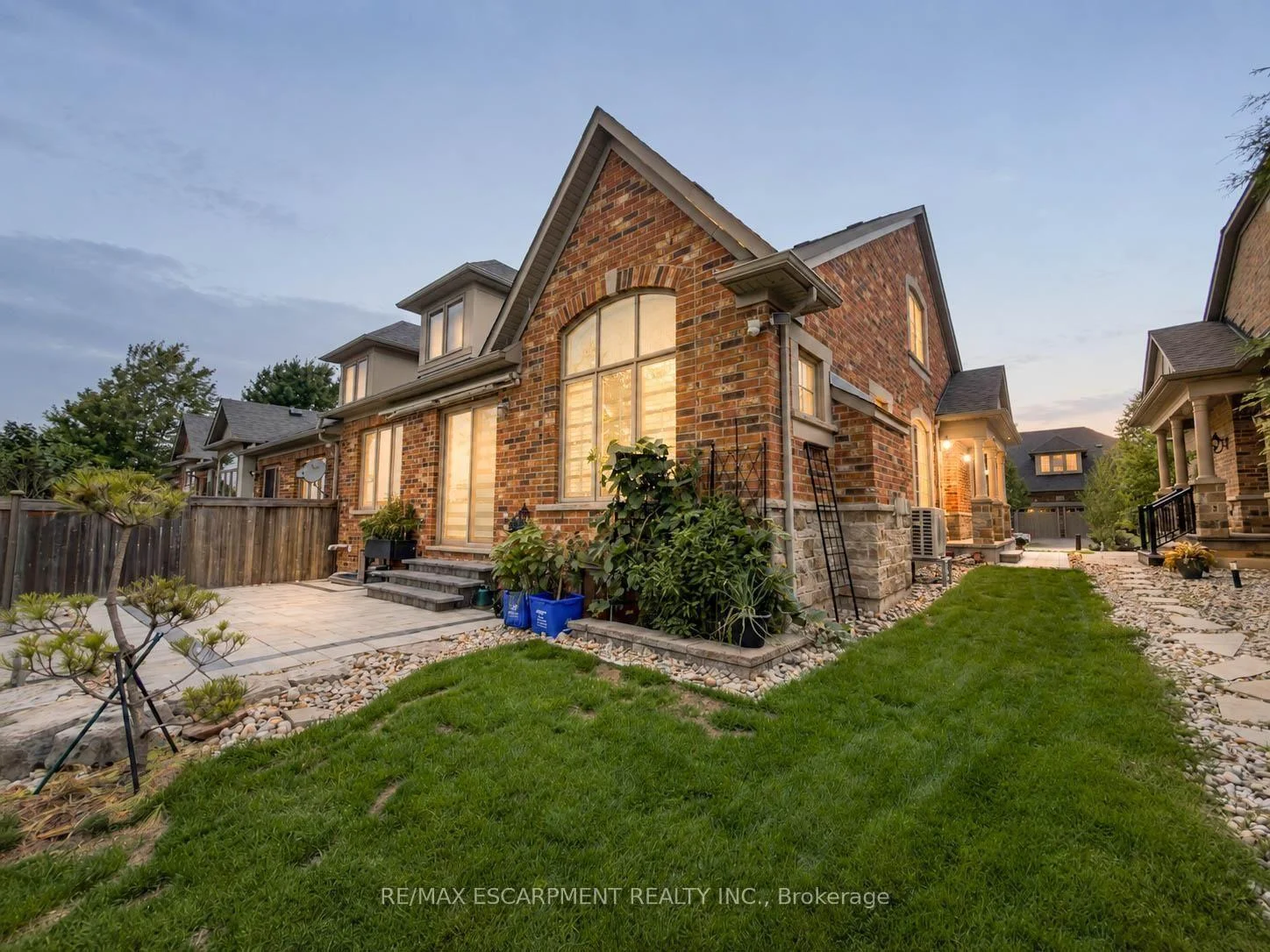Photo 98 of 1239 Baldwin Drive, Oakville, Morrison — HOMEH