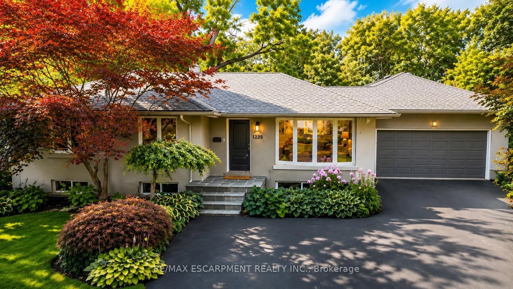 Photo 1 of 1239 Baldwin Drive, Oakville, Morrison — HOMEH