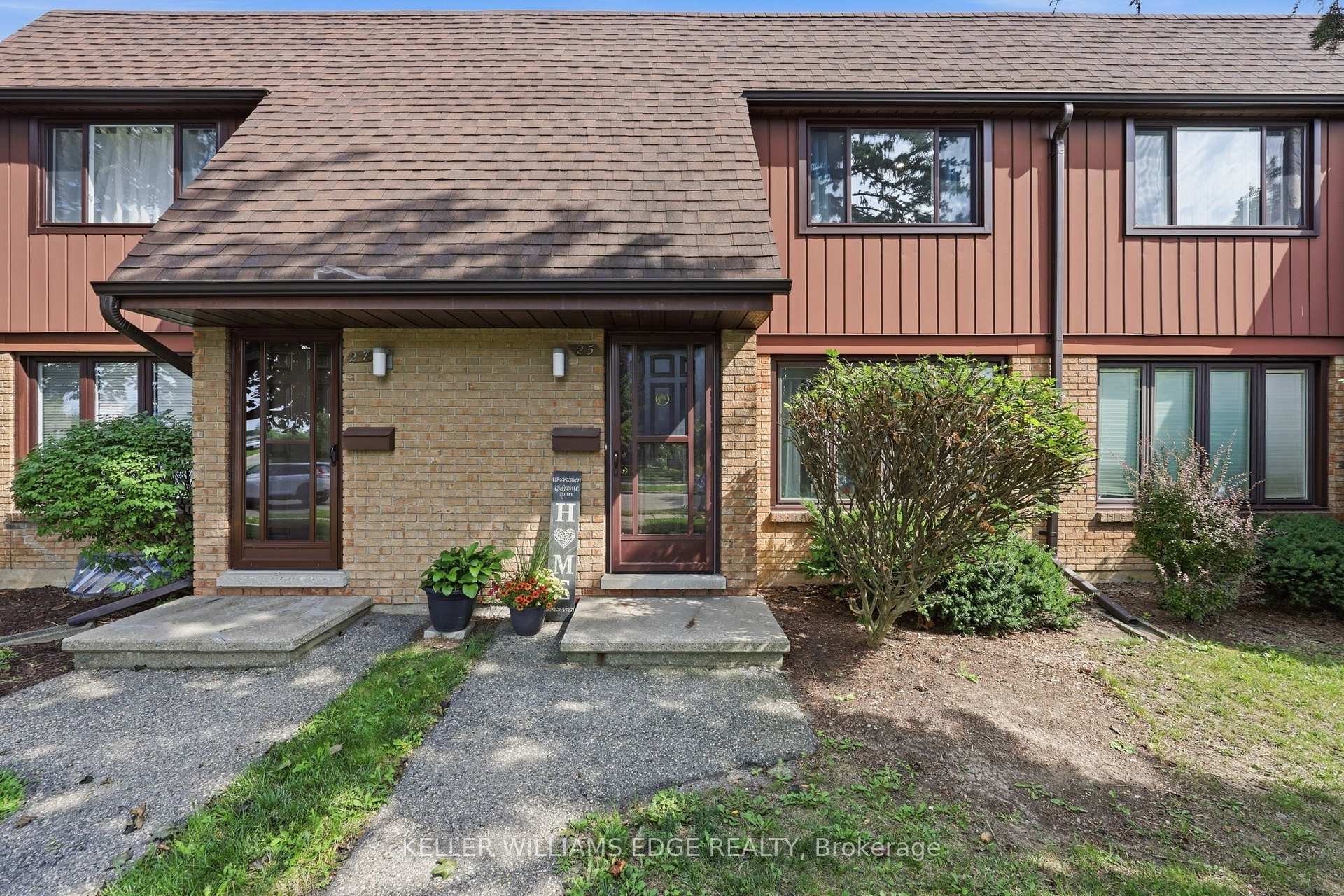 Photo 2 of 25 Flint Drive, Kitchener, Alpine — HOMEH
