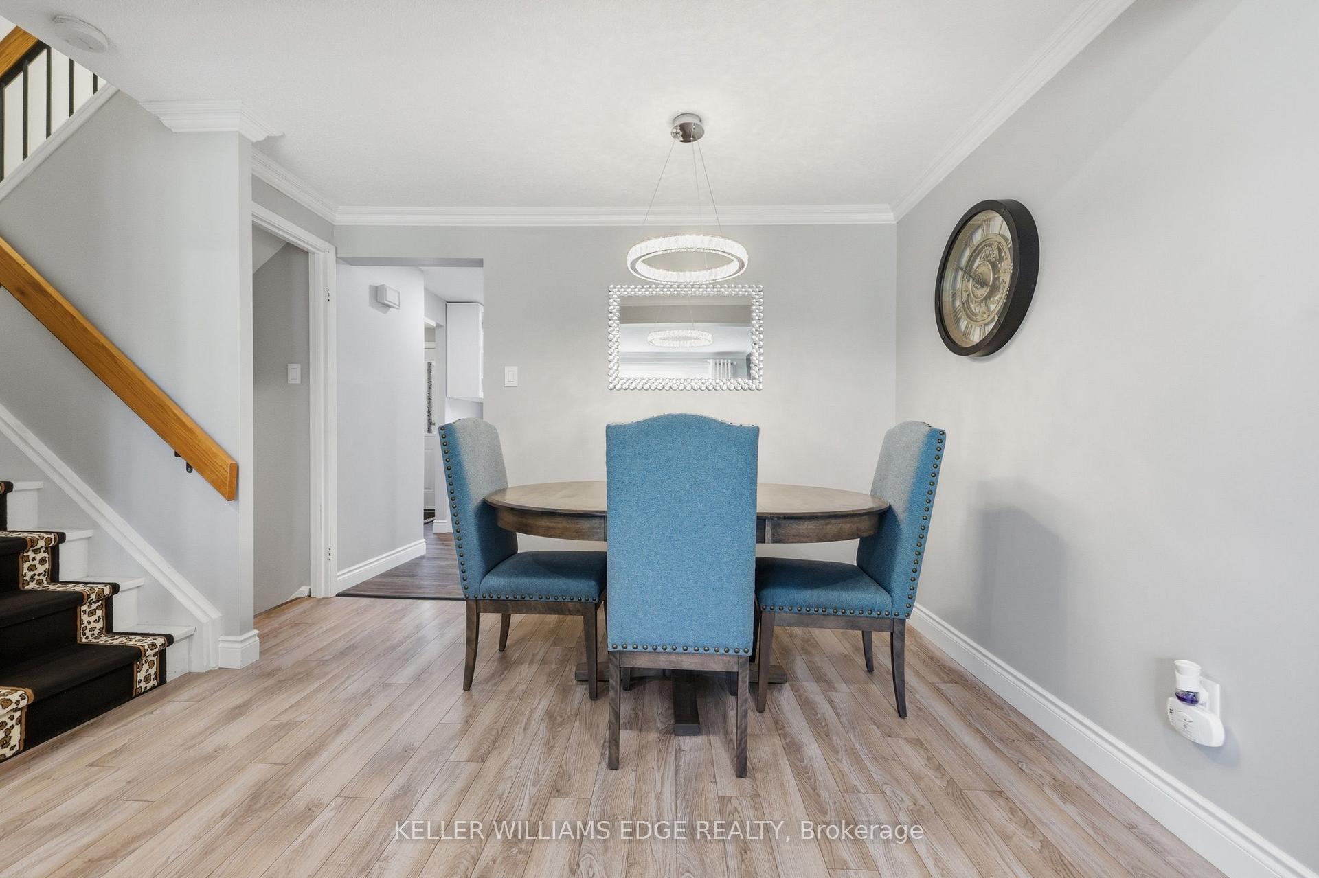 Photo 9 of 25 Flint Drive, Kitchener, Alpine — HOMEH