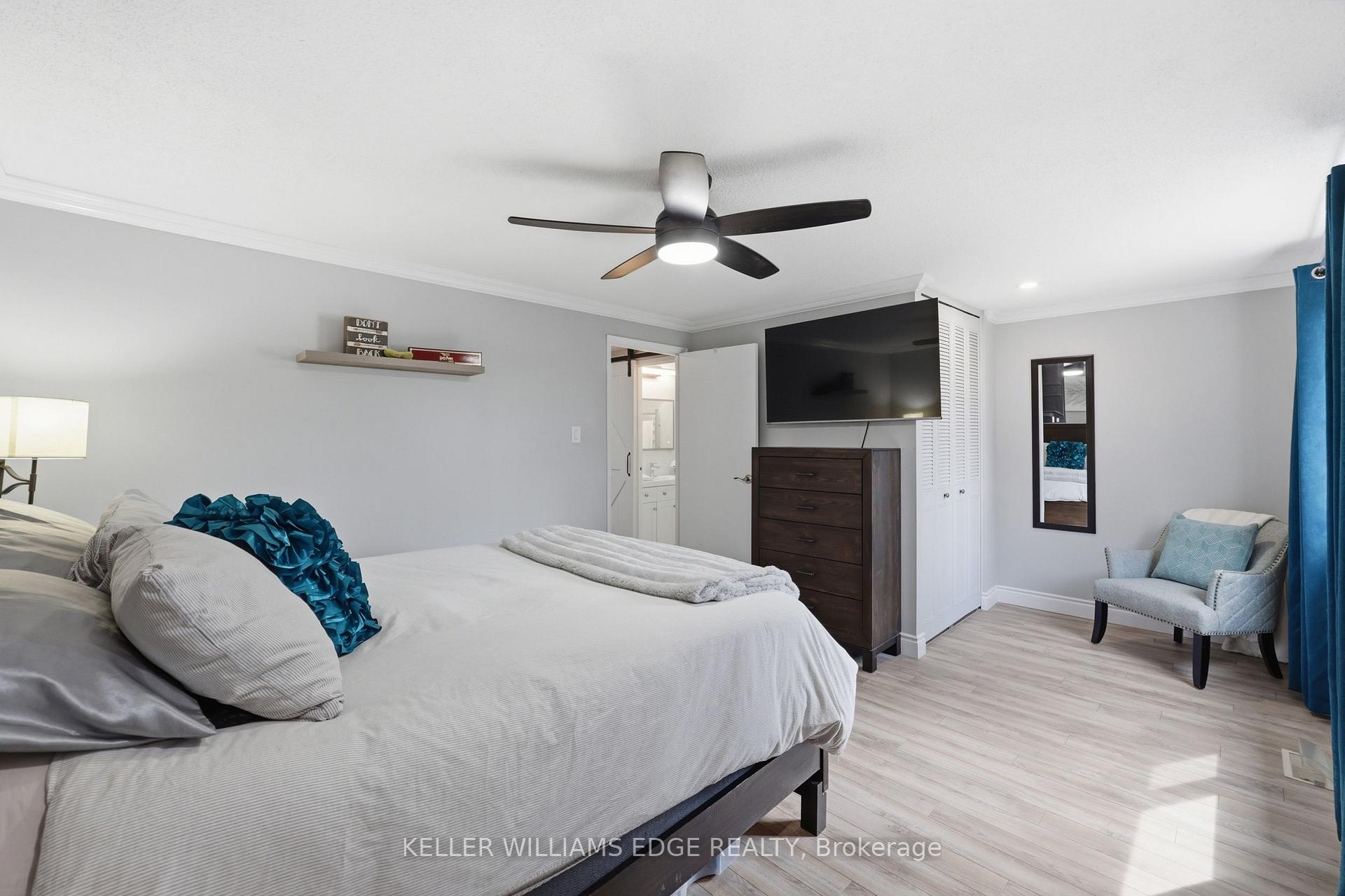 Photo 20 of 25 Flint Drive, Kitchener, Alpine — HOMEH