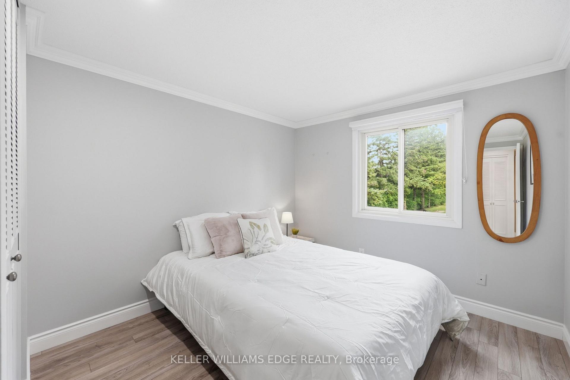 Photo 22 of 25 Flint Drive, Kitchener, Alpine — HOMEH