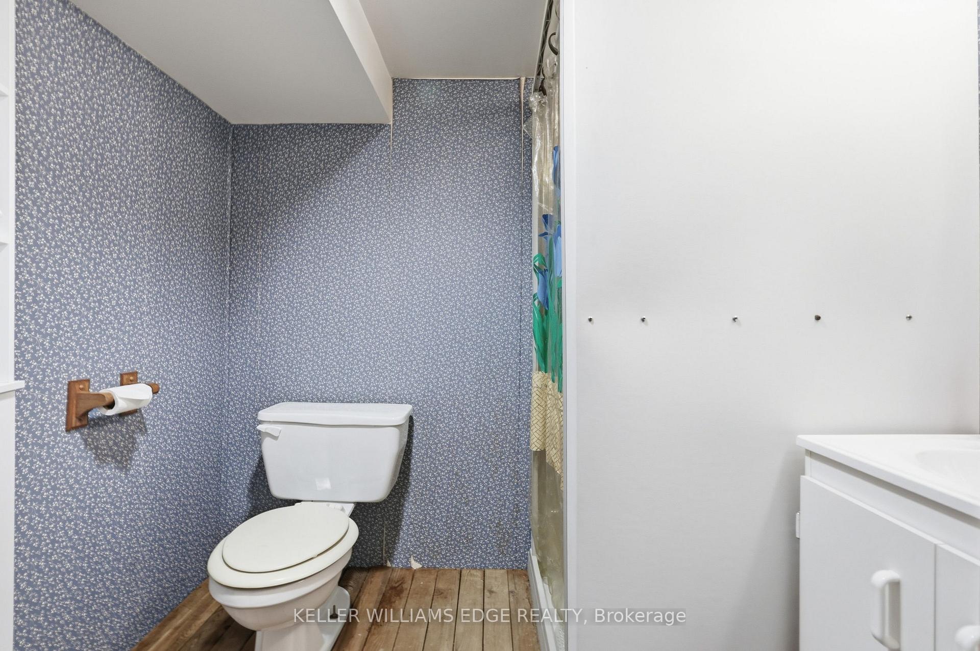 Photo 31 of 25 Flint Drive, Kitchener, Alpine — HOMEH