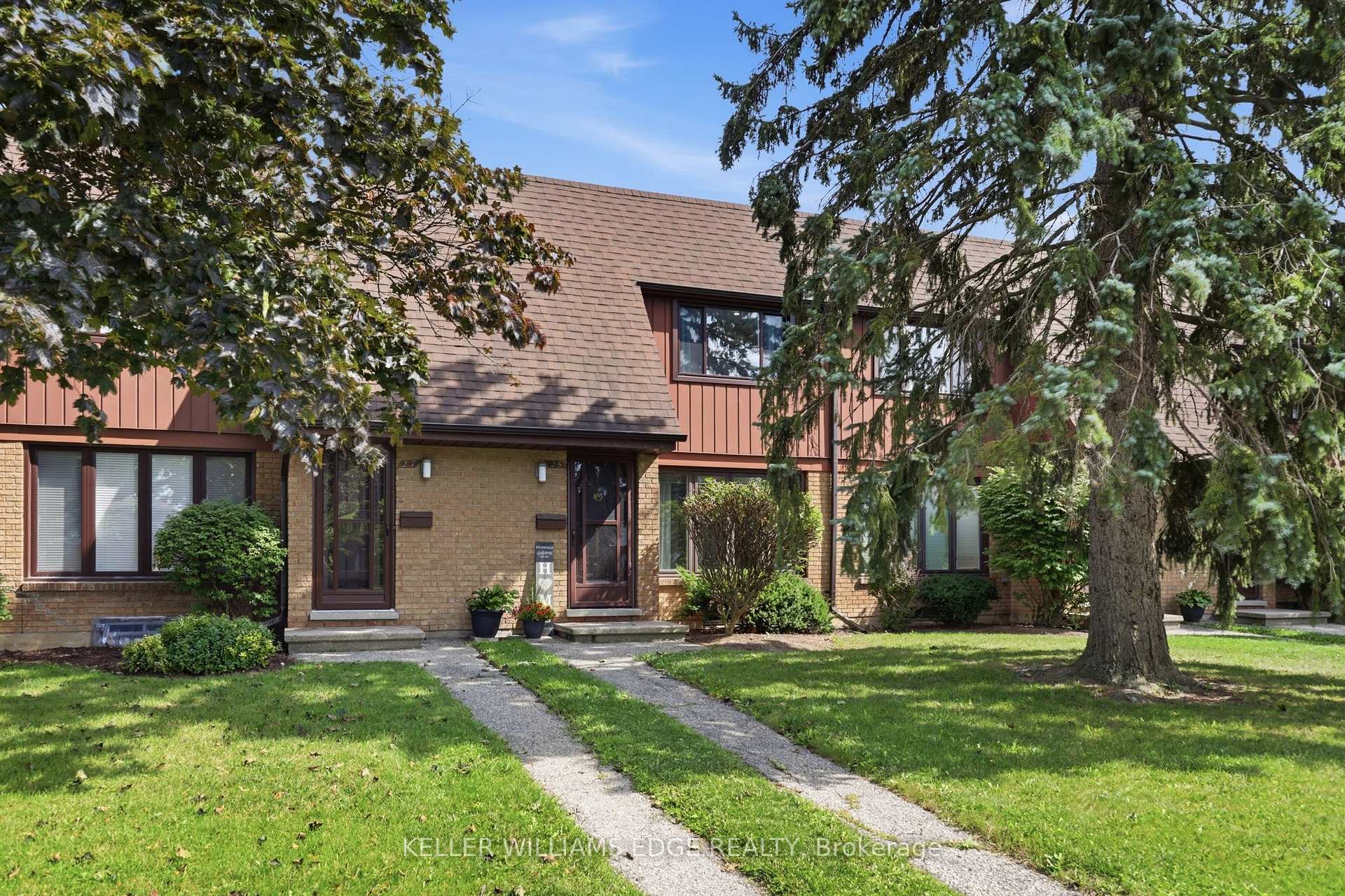 Photo 41 of 25 Flint Drive, Kitchener, Alpine — HOMEH