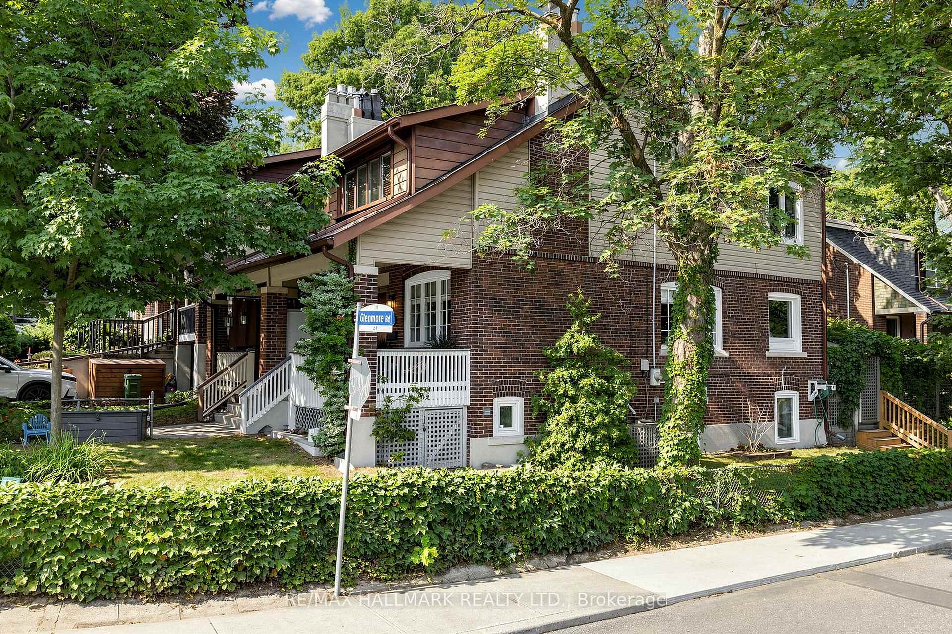 Photo 37 of 47 Glenmore Road, Toronto, Woodbine Corridor — HOMEH