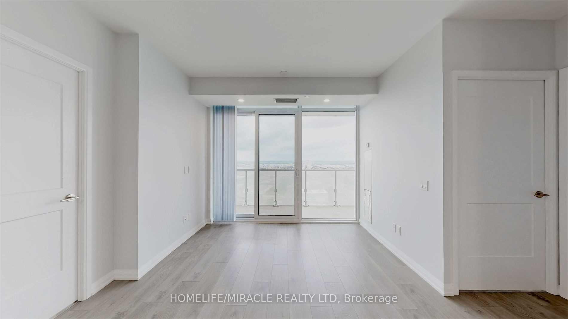 Photo 5 of Unit 2914, 7895 Jane Street, Vaughan, Concord — HOMEH