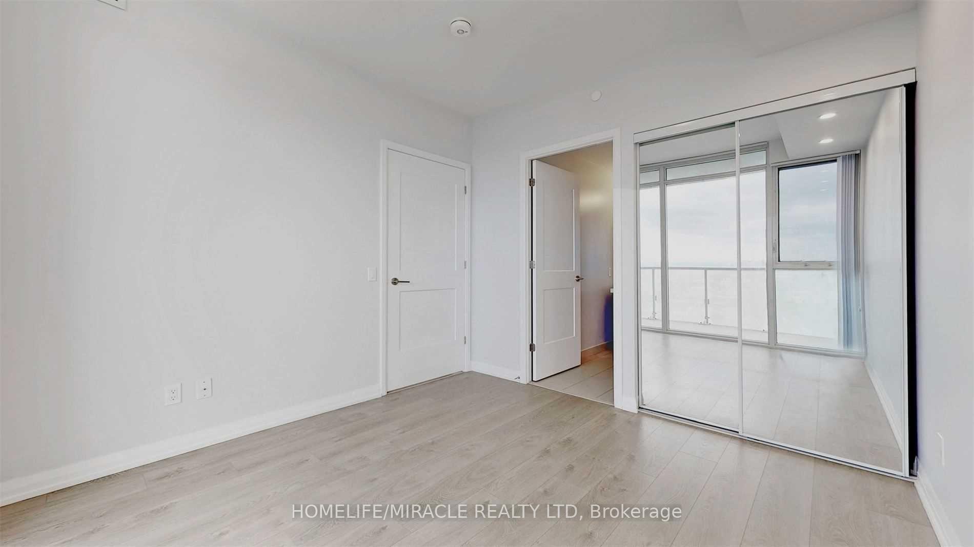 Photo 13 of Unit 2914, 7895 Jane Street, Vaughan, Concord — HOMEH