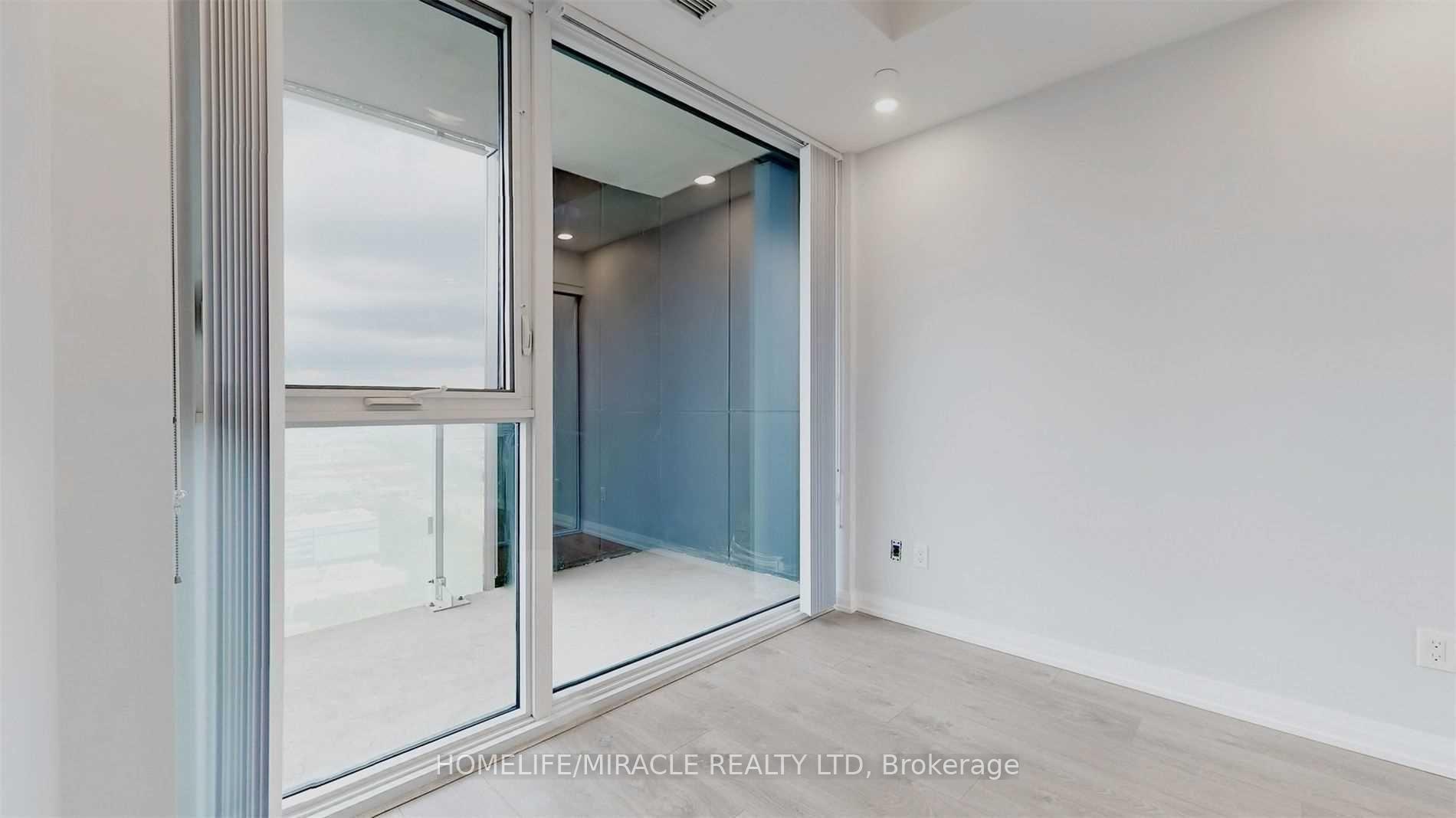 Photo 16 of Unit 2914, 7895 Jane Street, Vaughan, Concord — HOMEH