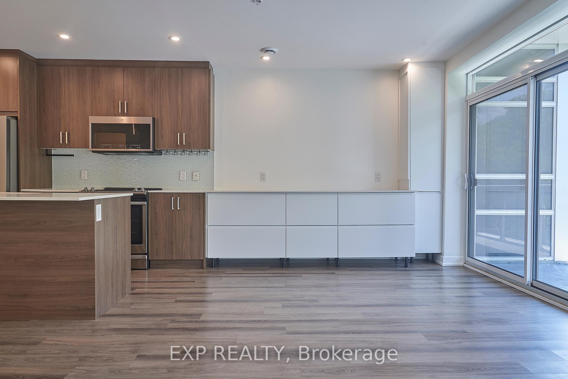 Photo 4 of Unit 601, 479 Charlton Avenue E, Hamilton, Stinson — HOMEH