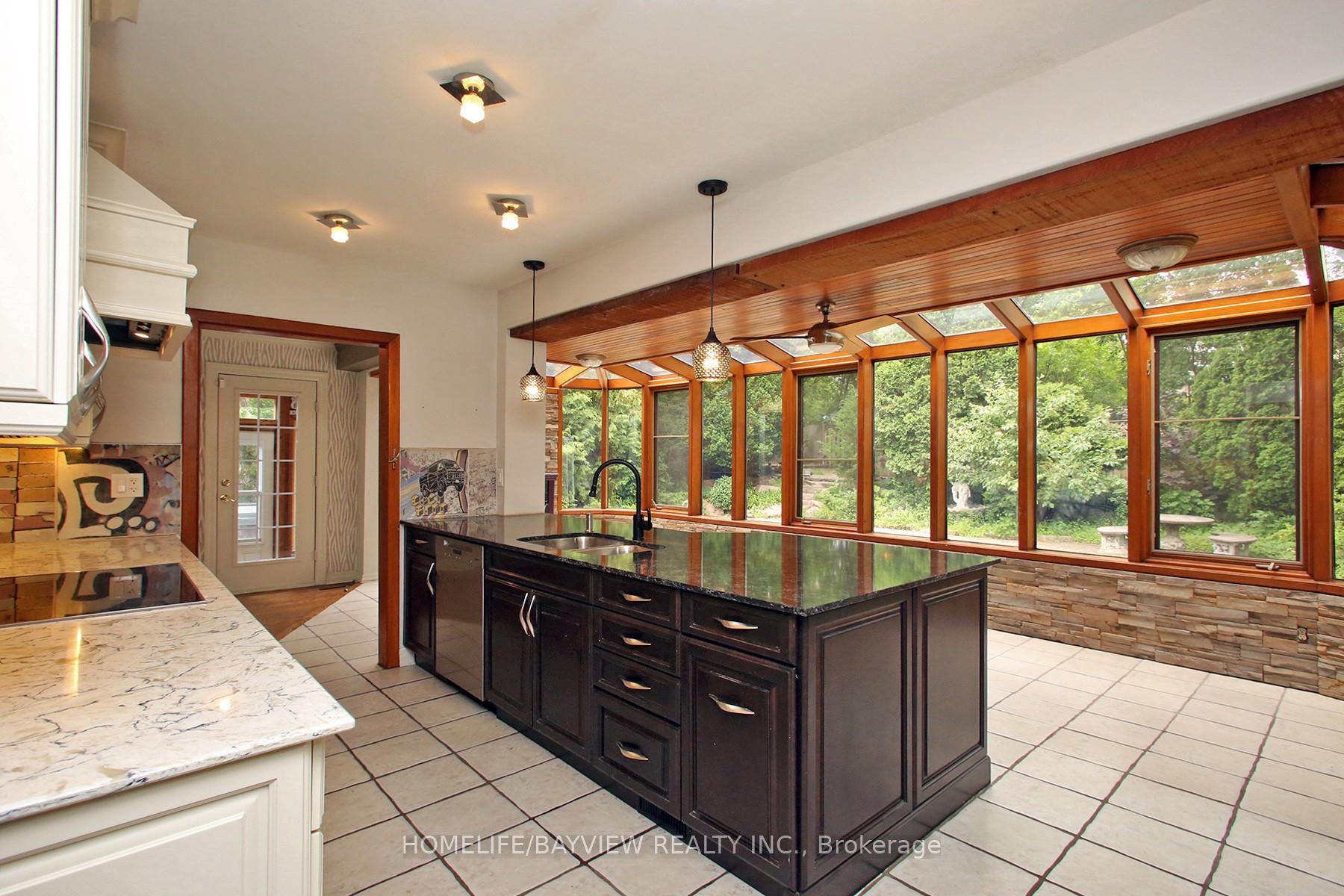 Photo 9 of 38 Christman Court, Markham, Markham Village — HOMEH