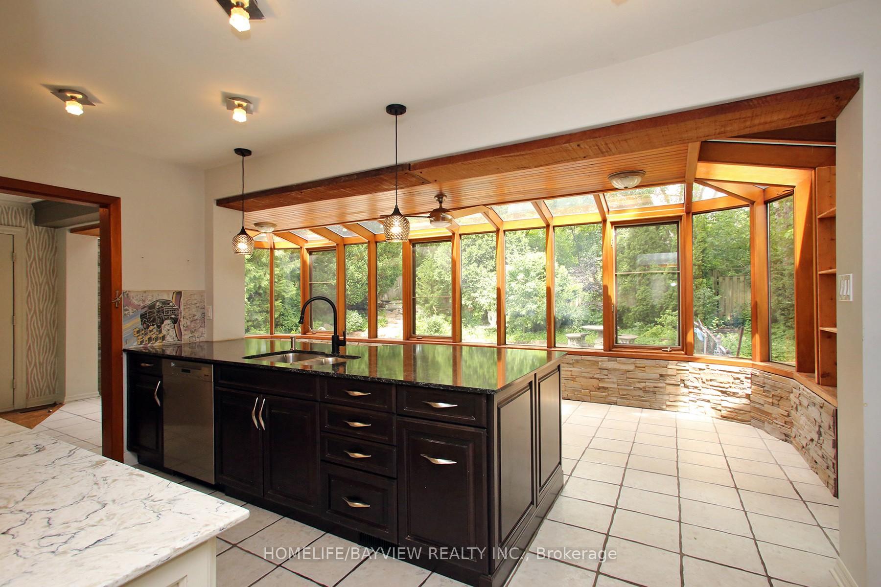 Photo 11 of 38 Christman Court, Markham, Markham Village — HOMEH