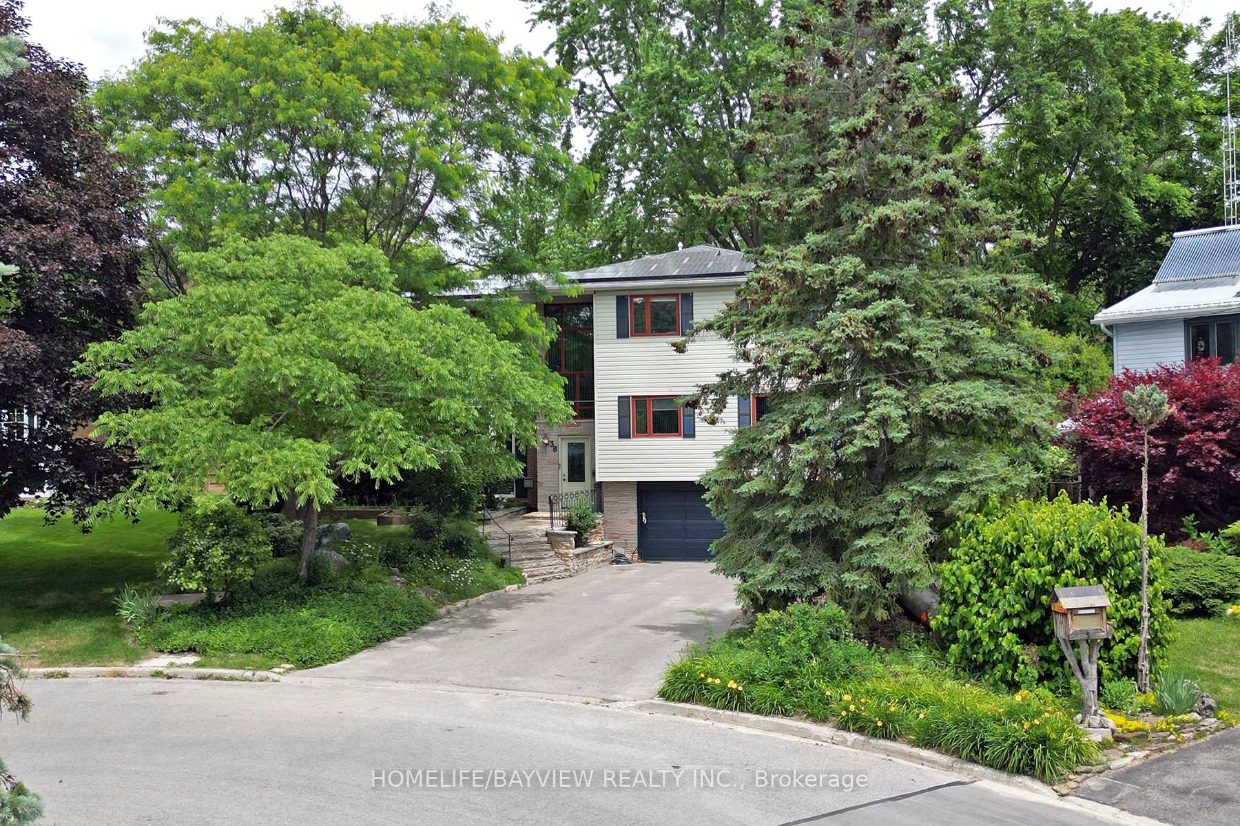 Photo 31 of 38 Christman Court, Markham, Markham Village — HOMEH