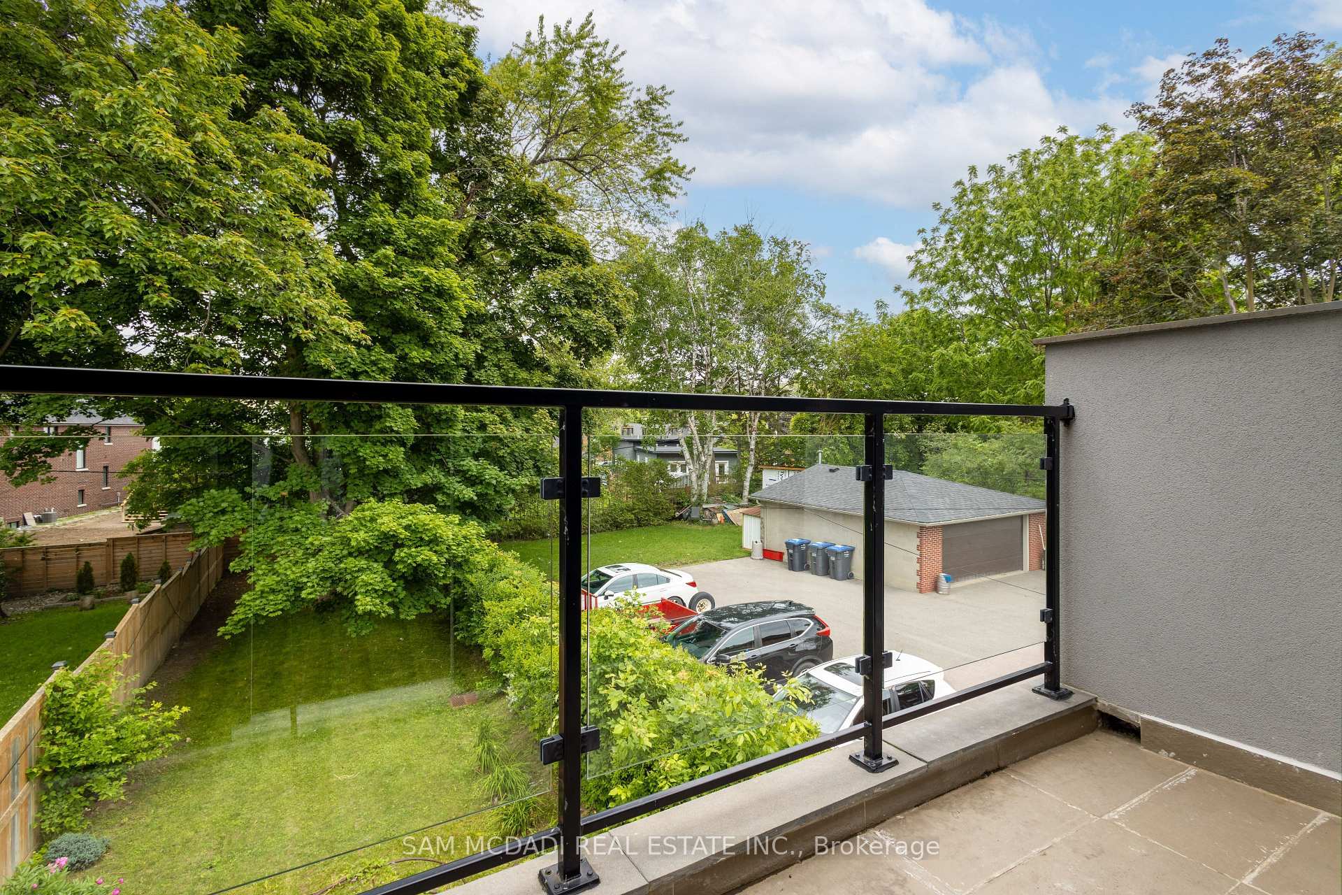 Photo 13 of 35A Broadview Avenue, Mississauga, Port Credit — HOMEH