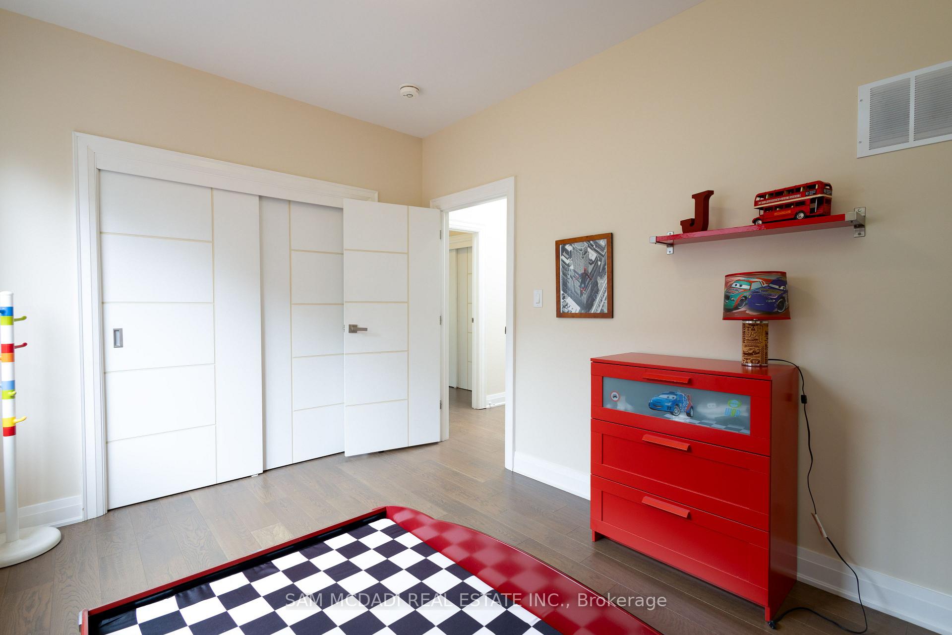 Photo 18 of 35A Broadview Avenue, Mississauga, Port Credit — HOMEH