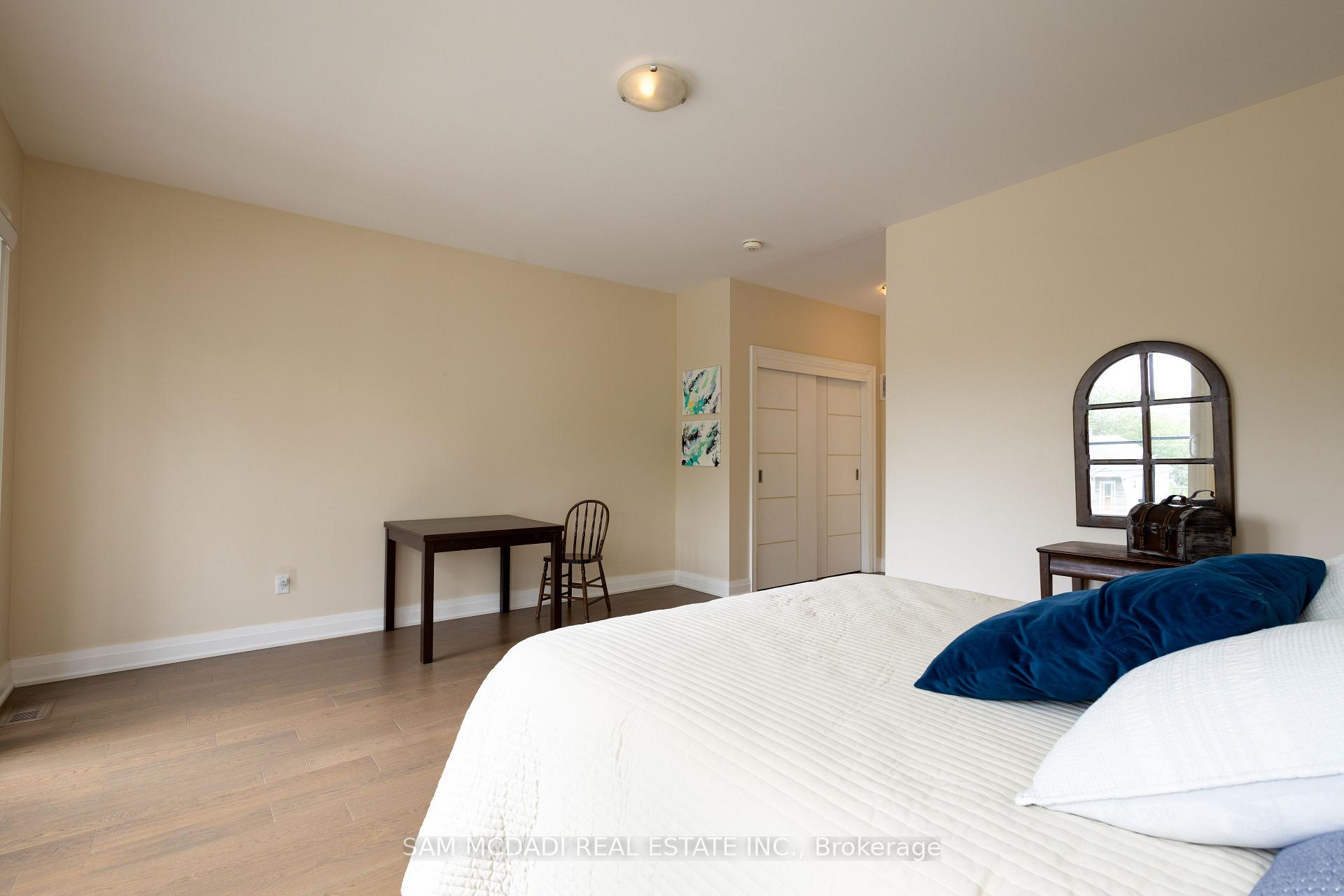 Photo 23 of 35A Broadview Avenue, Mississauga, Port Credit — HOMEH