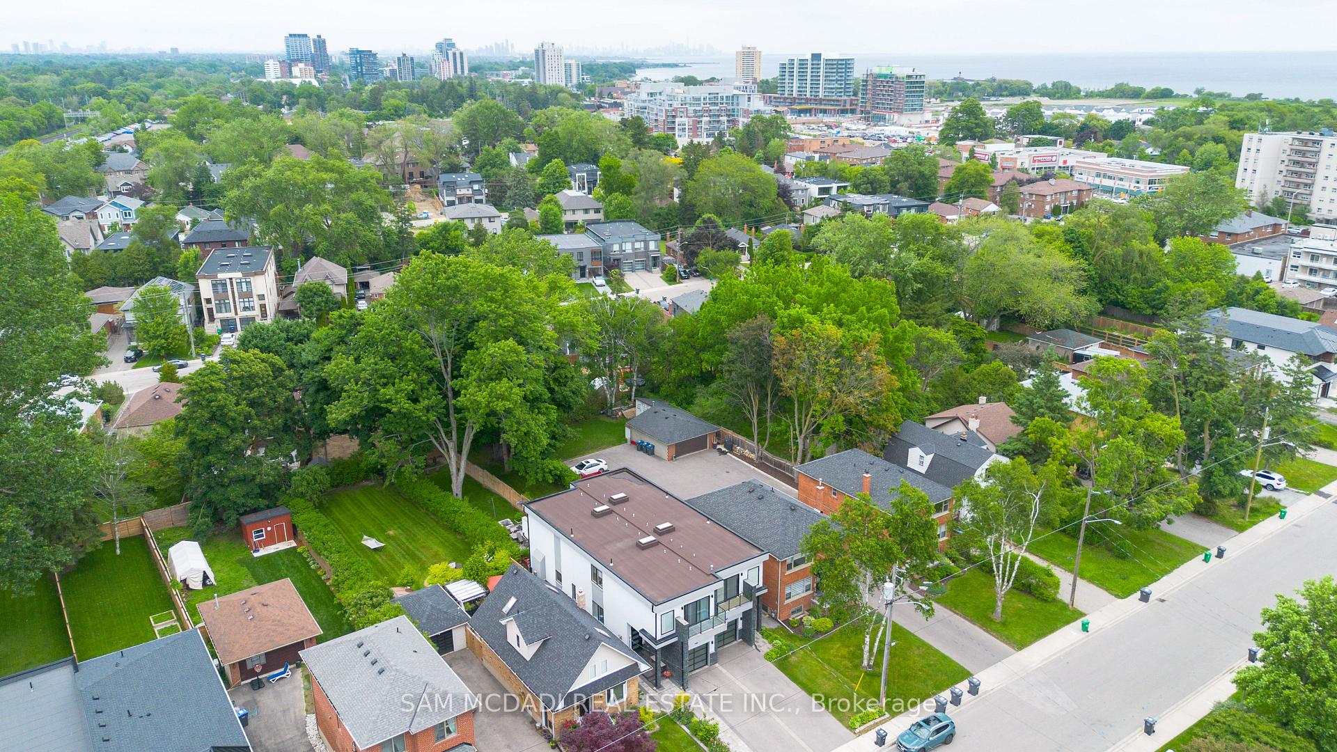 Photo 29 of 35A Broadview Avenue, Mississauga, Port Credit — HOMEH