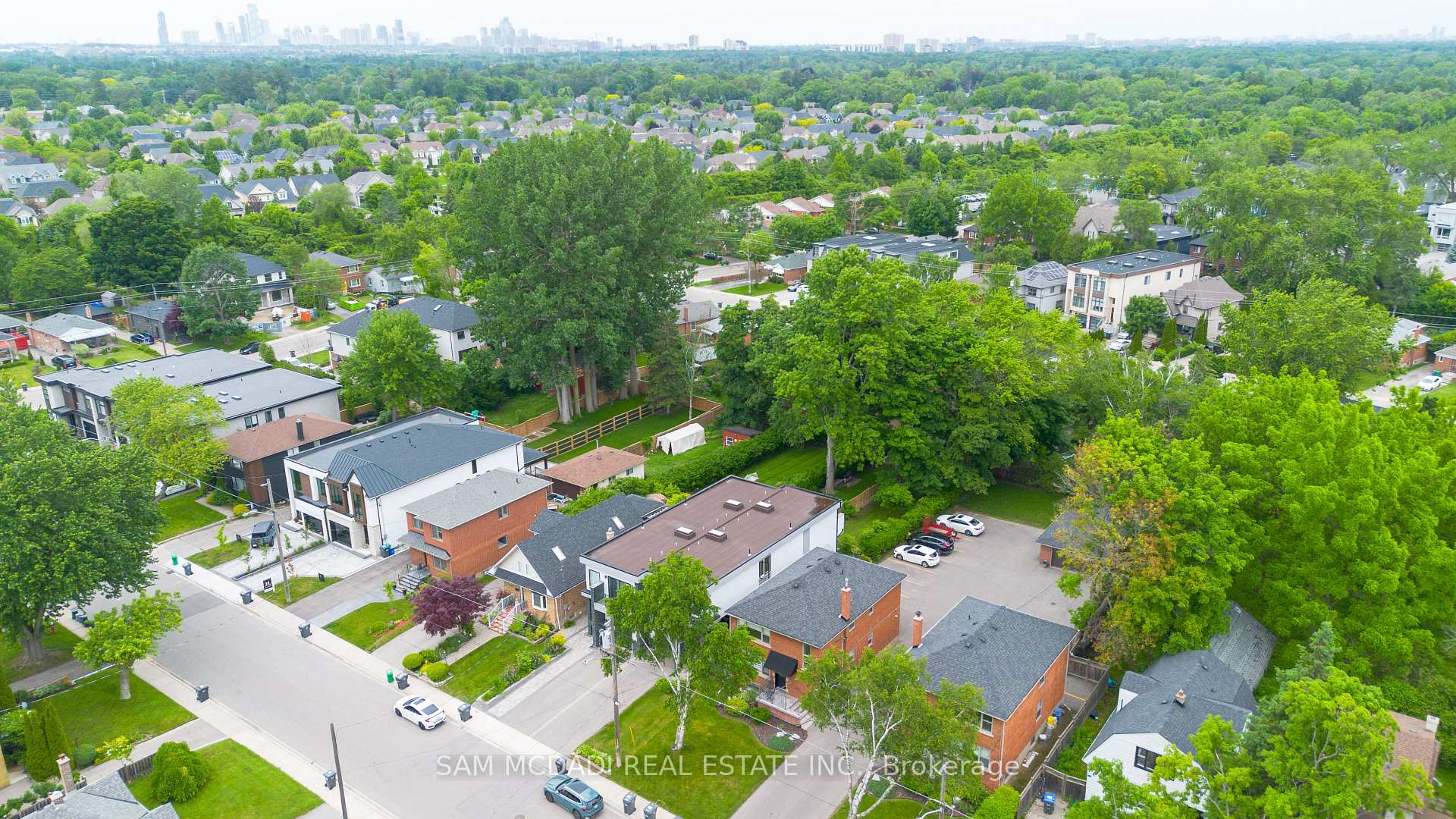Photo 30 of 35A Broadview Avenue, Mississauga, Port Credit — HOMEH