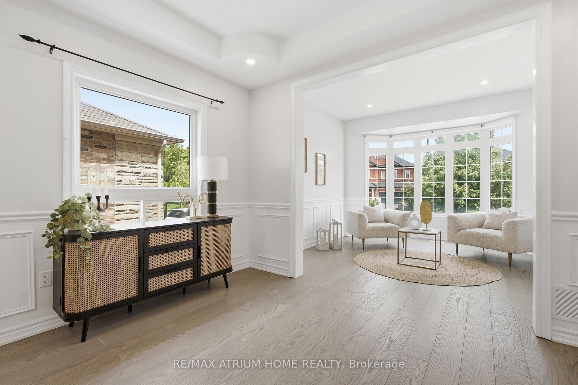 Photo 7 of 526 Mavrinac Boulevard, Aurora, Bayview Northeast — HOMEH