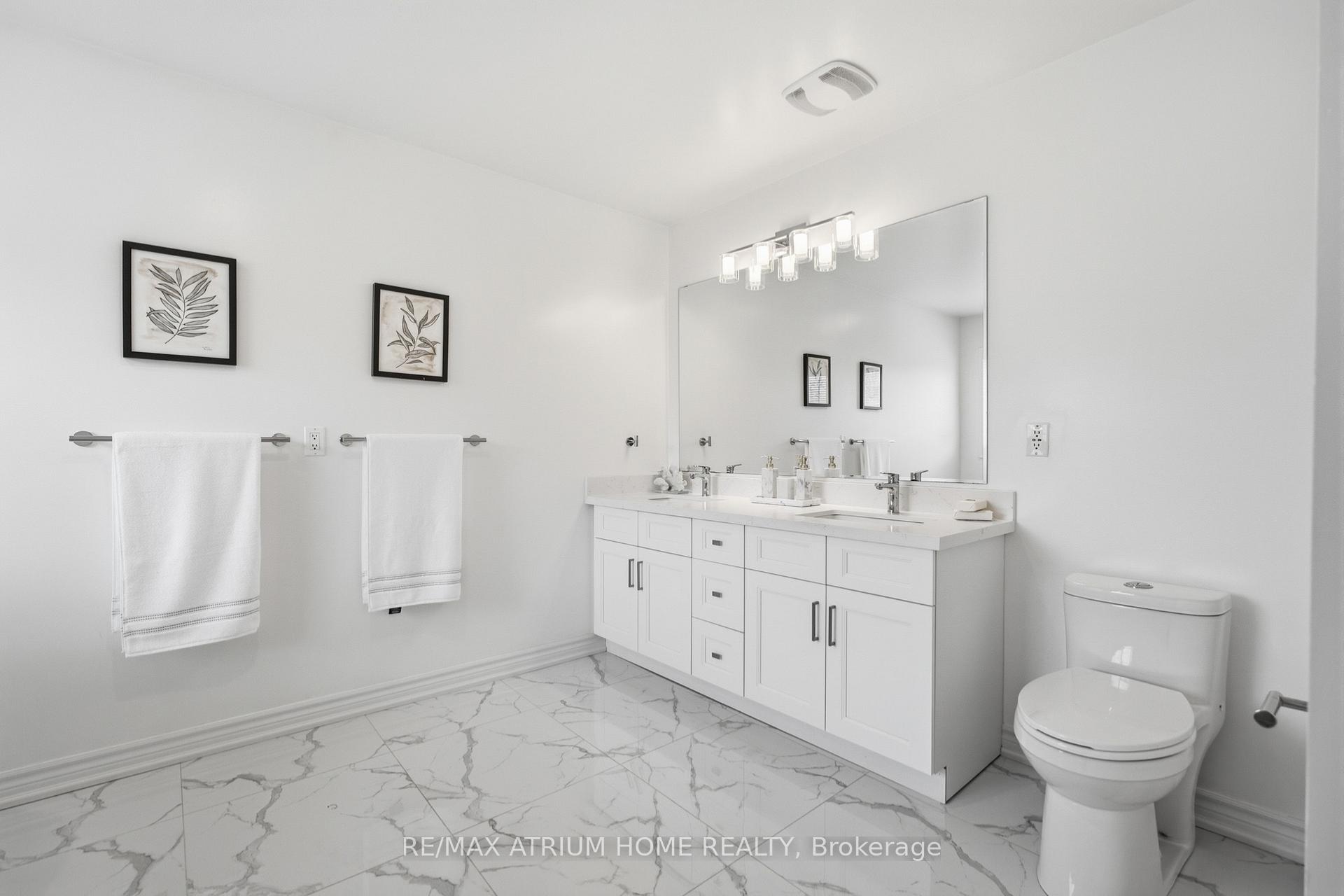 Photo 22 of 526 Mavrinac Boulevard, Aurora, Bayview Northeast — HOMEH