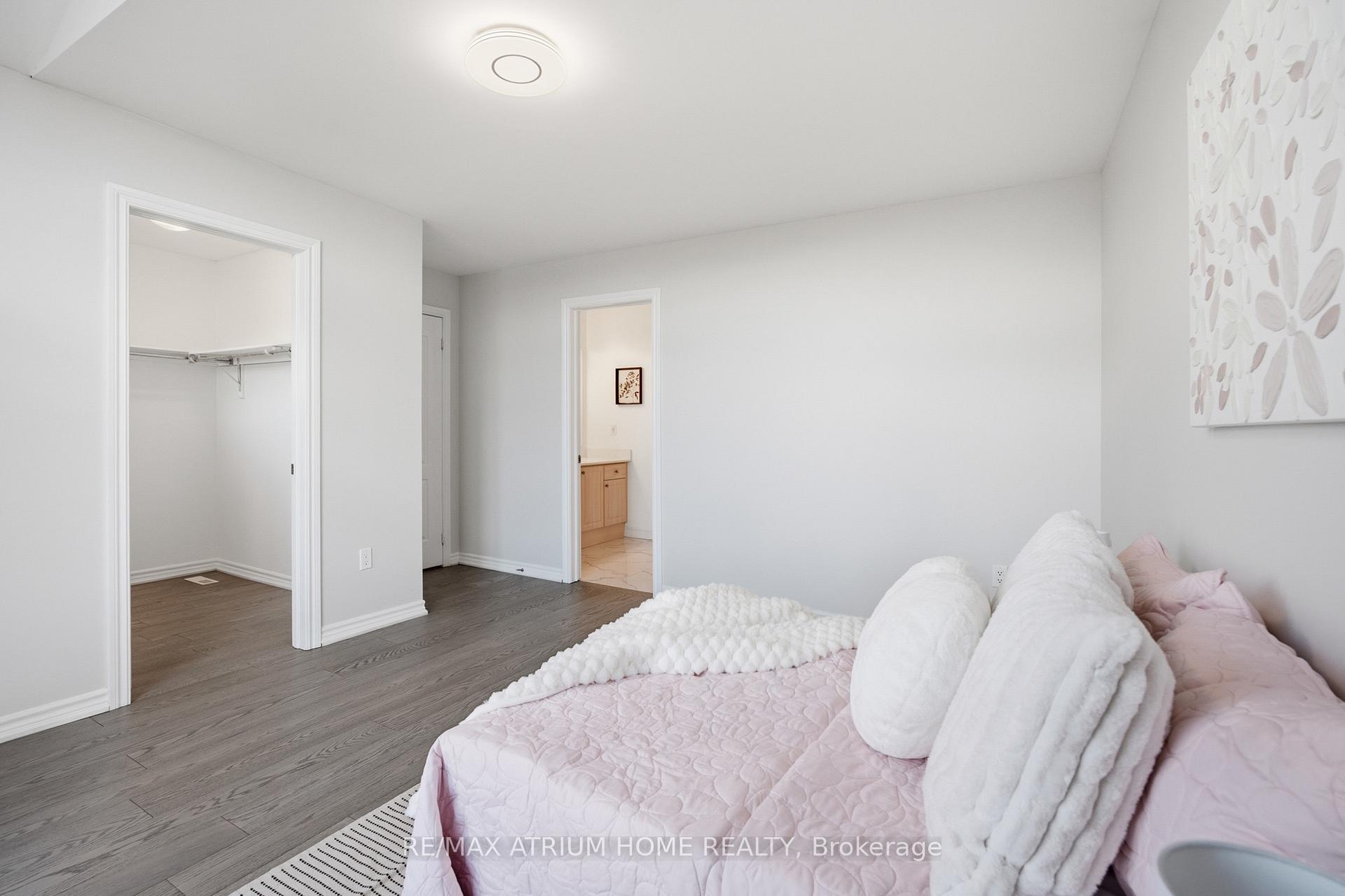 Photo 30 of 526 Mavrinac Boulevard, Aurora, Bayview Northeast — HOMEH