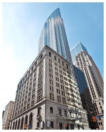 Photo 2 of Unit 824, 1 King Street W, Toronto, Bay Street Corridor — HOMEH