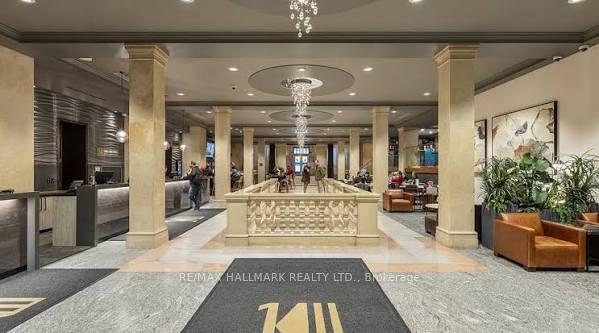 Photo 3 of Unit 824, 1 King Street W, Toronto, Bay Street Corridor — HOMEH