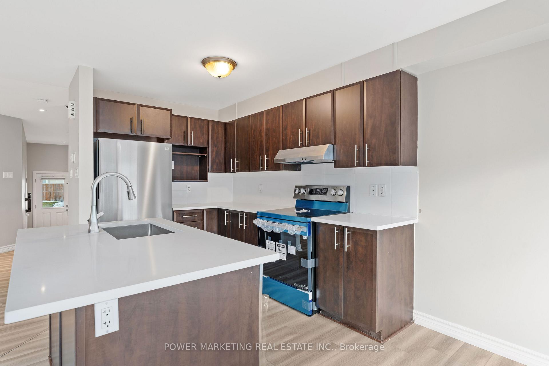 Photo 9 of 245 Silvermoon Crescent, Ottawa, Avalon East — HOMEH