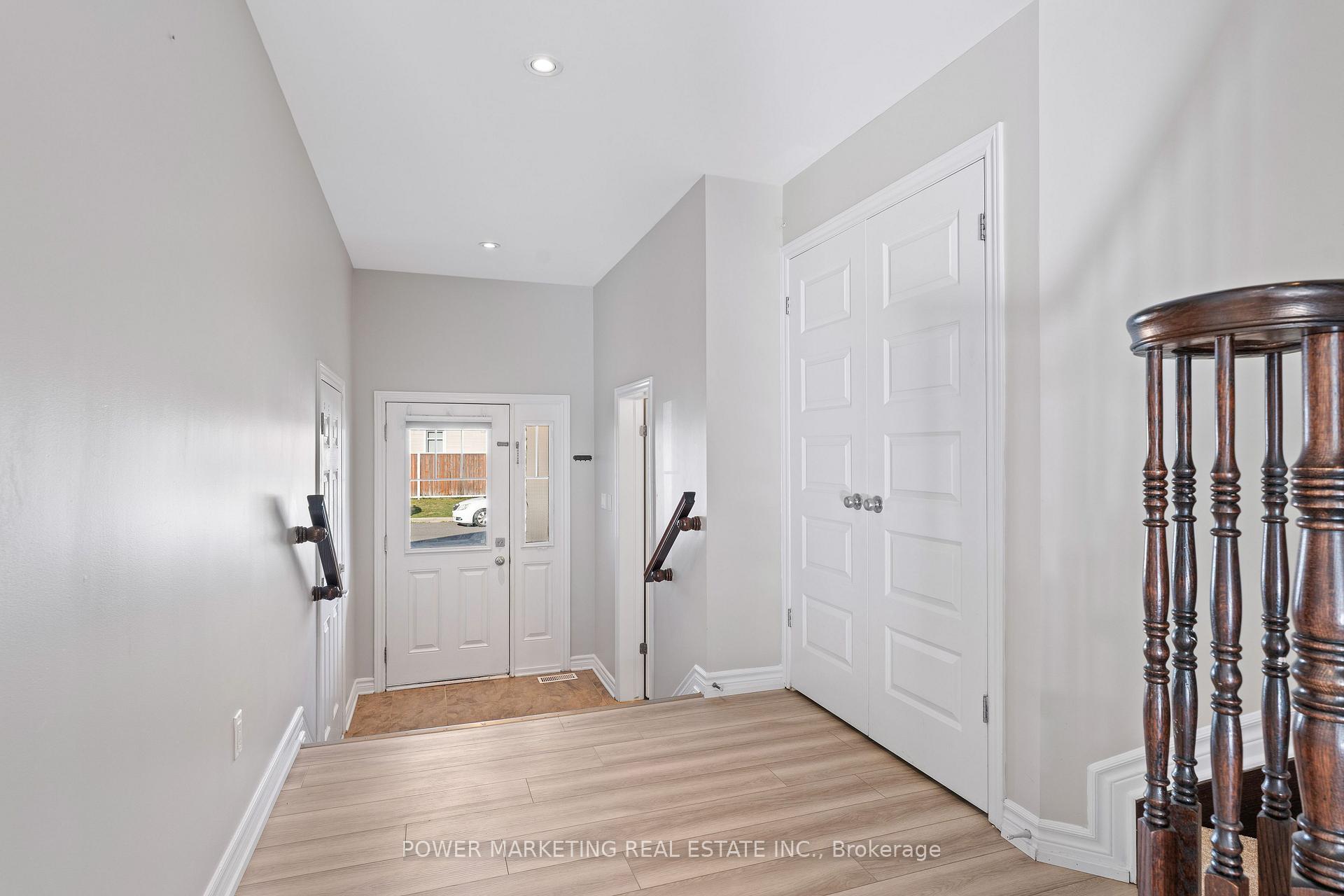 Photo 13 of 245 Silvermoon Crescent, Ottawa, Avalon East — HOMEH