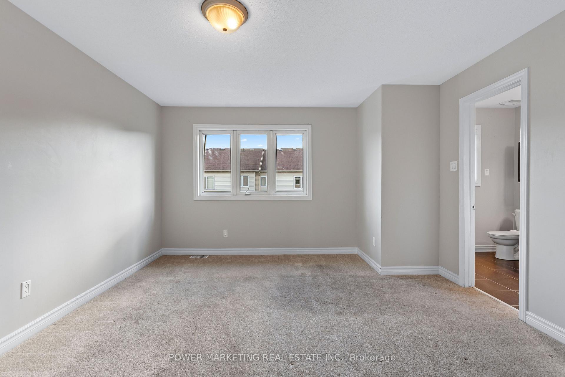 Photo 18 of 245 Silvermoon Crescent, Ottawa, Avalon East — HOMEH