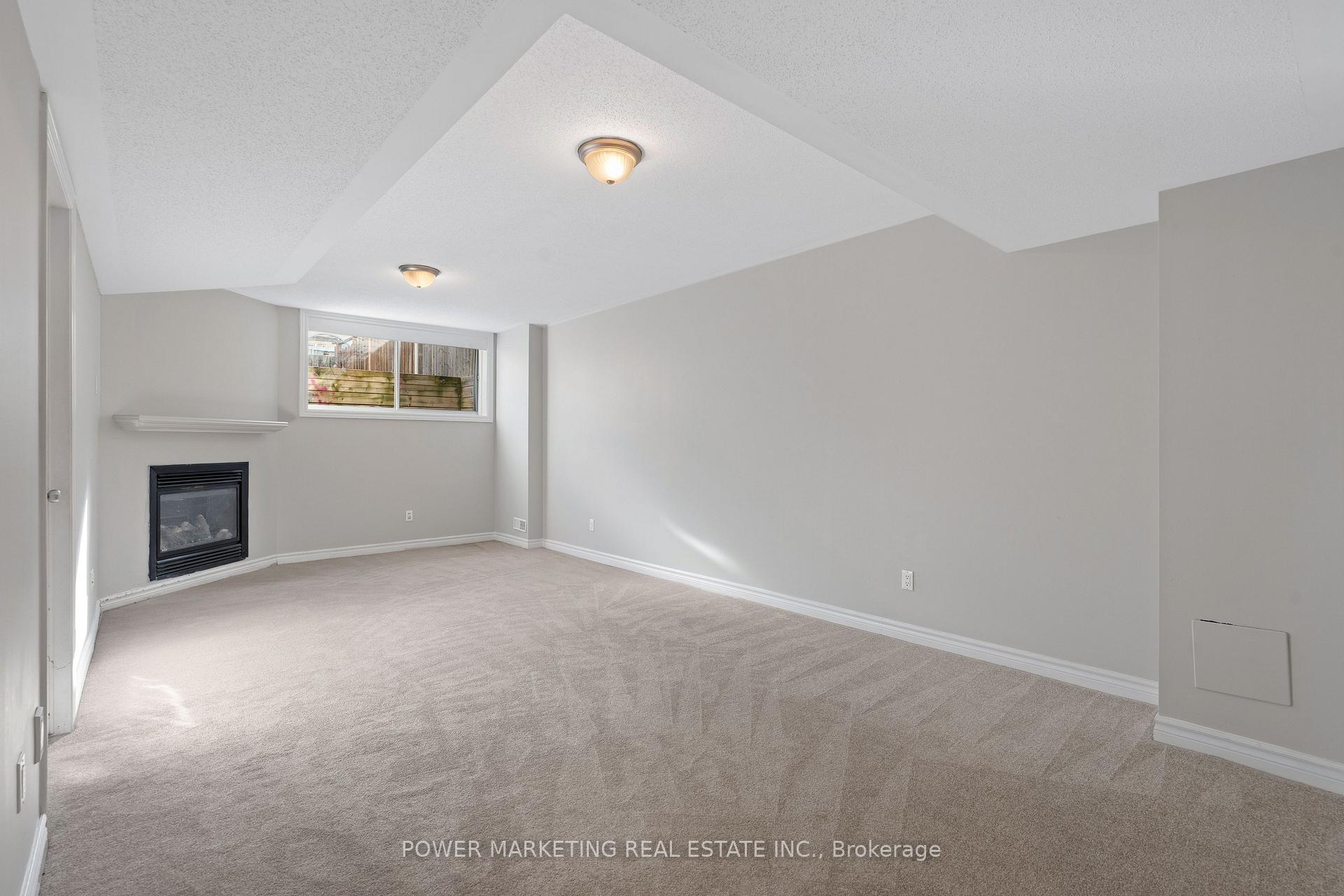 Photo 28 of 245 Silvermoon Crescent, Ottawa, Avalon East — HOMEH