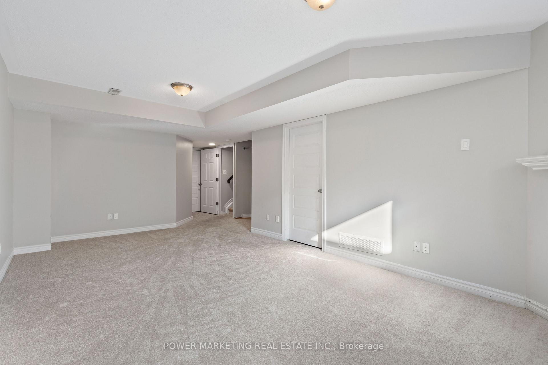 Photo 29 of 245 Silvermoon Crescent, Ottawa, Avalon East — HOMEH