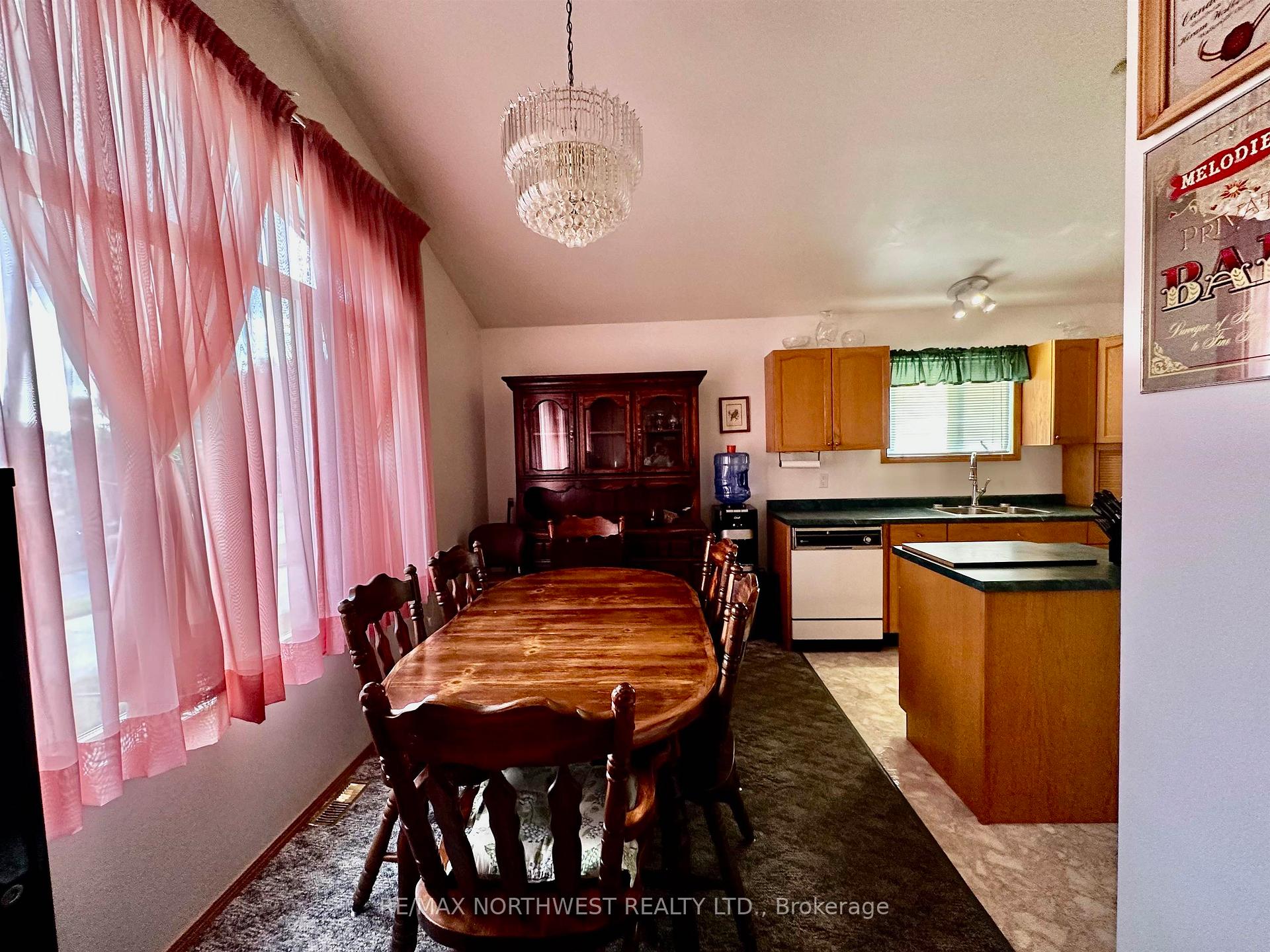 Photo 7 of 1308 Eighth Street North, Kenora, Evergreen — HOMEH