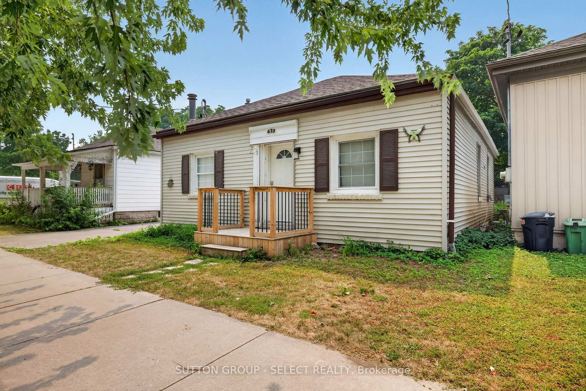 Photo 1 of 433 South Street, London, East K — HOMEH