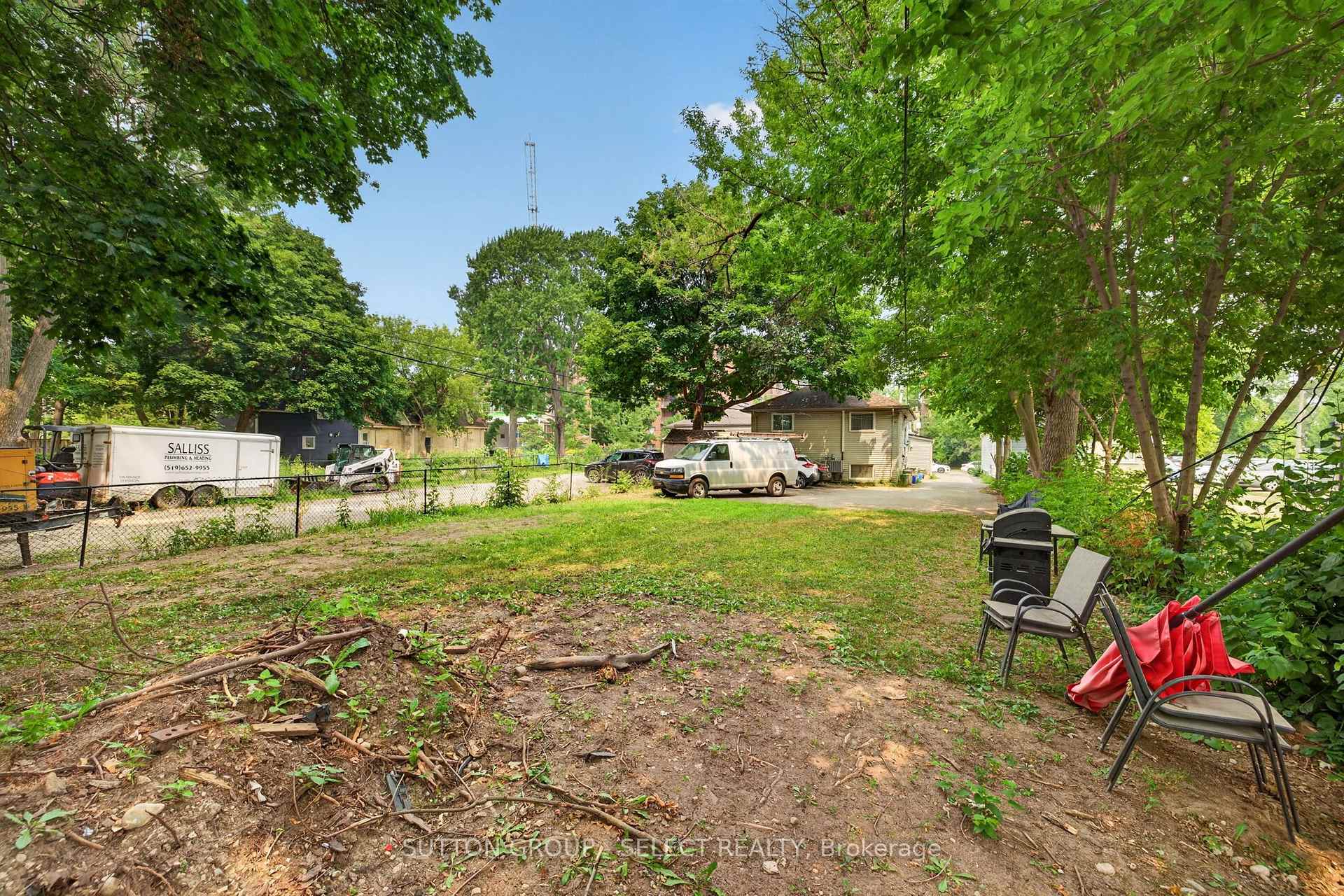 Photo 15 of 433 South Street, London, East K — HOMEH