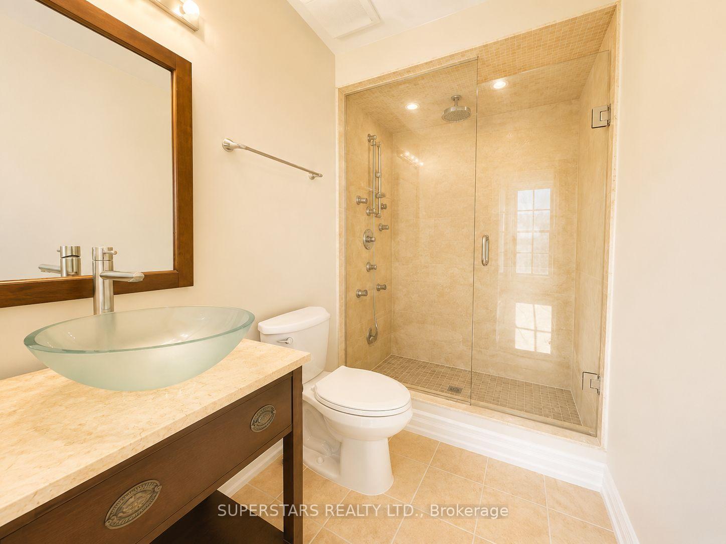 Photo 12 of Unit 18, 10 Post Oak Drive, Richmond Hill, Jefferson — HOMEH