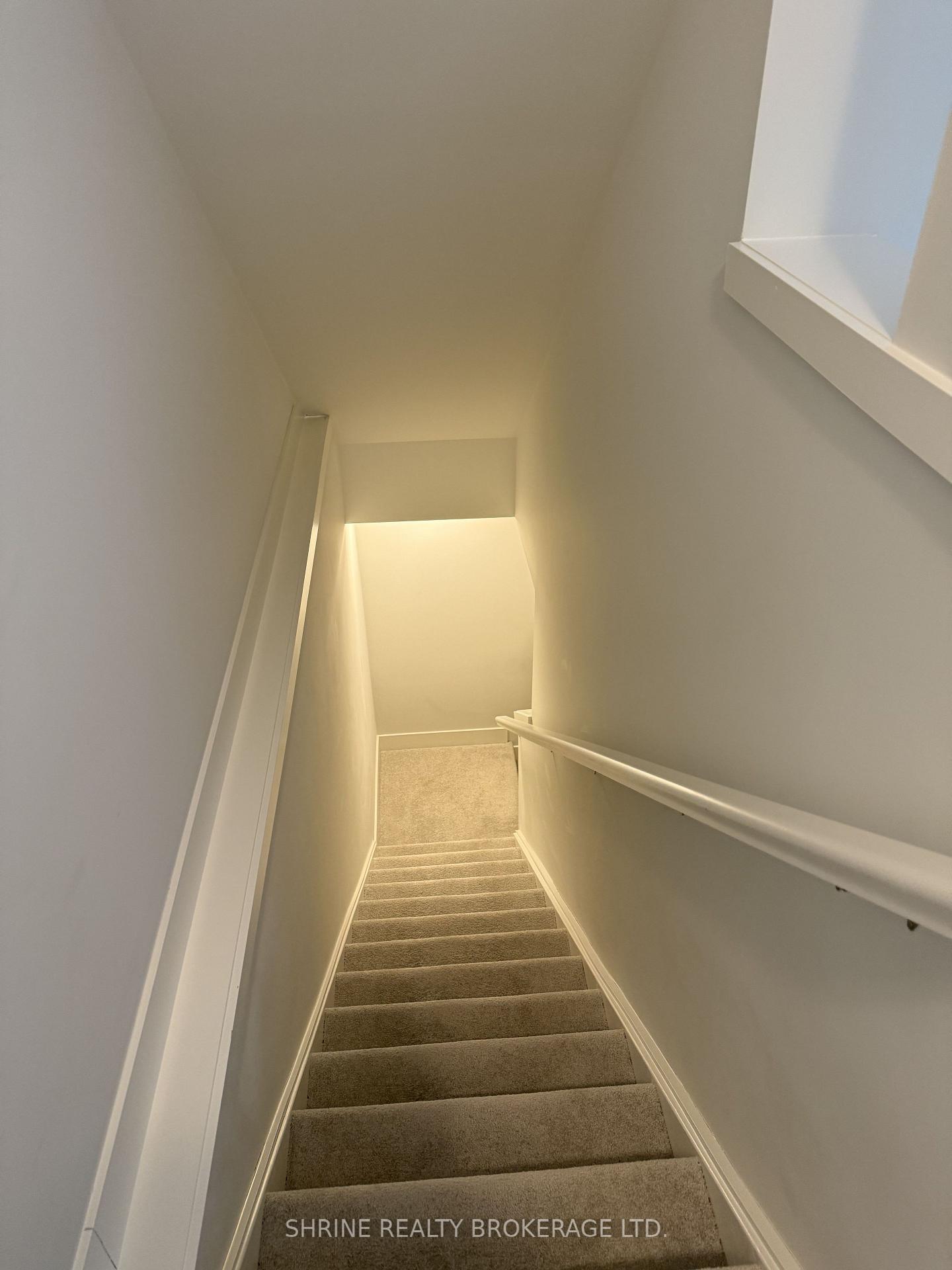 Photo 5 of Unit 34, 925 Deveron Crescent, London, South J — HOMEH