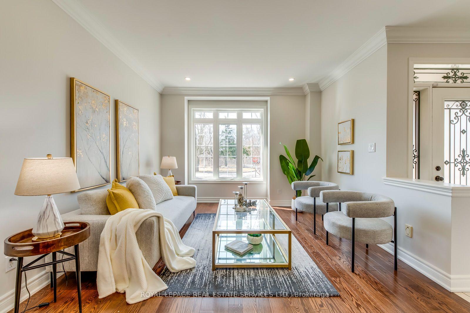 Photo 7 of 303 Burloak Drive, Oakville, Bronte — HOMEH