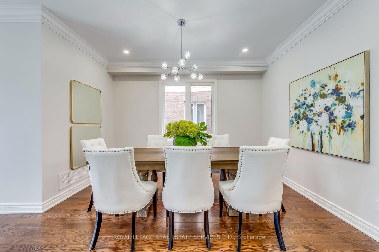 Photo 12 of 303 Burloak Drive, Oakville, Bronte — HOMEH