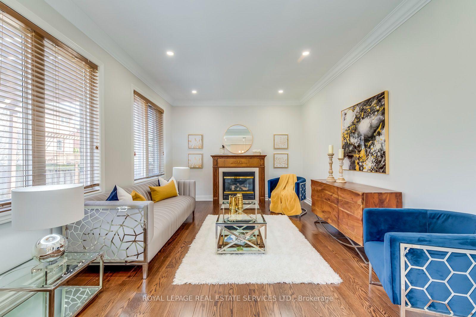 Photo 14 of 303 Burloak Drive, Oakville, Bronte — HOMEH