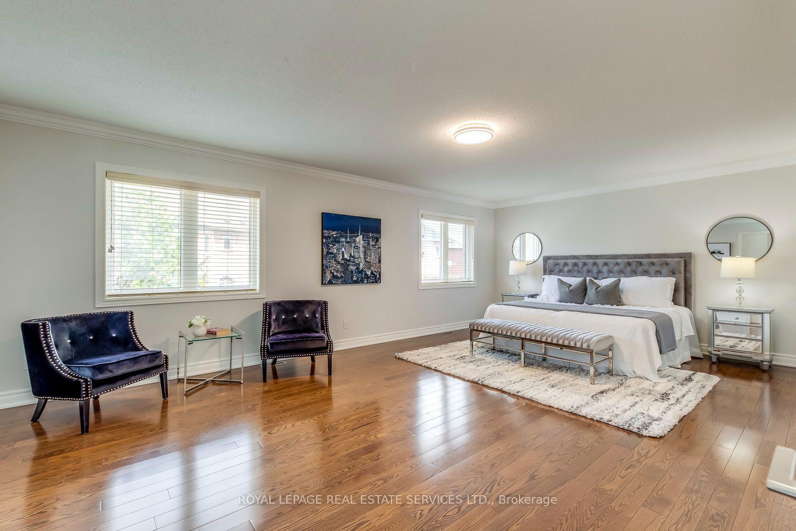 Photo 30 of 303 Burloak Drive, Oakville, Bronte — HOMEH