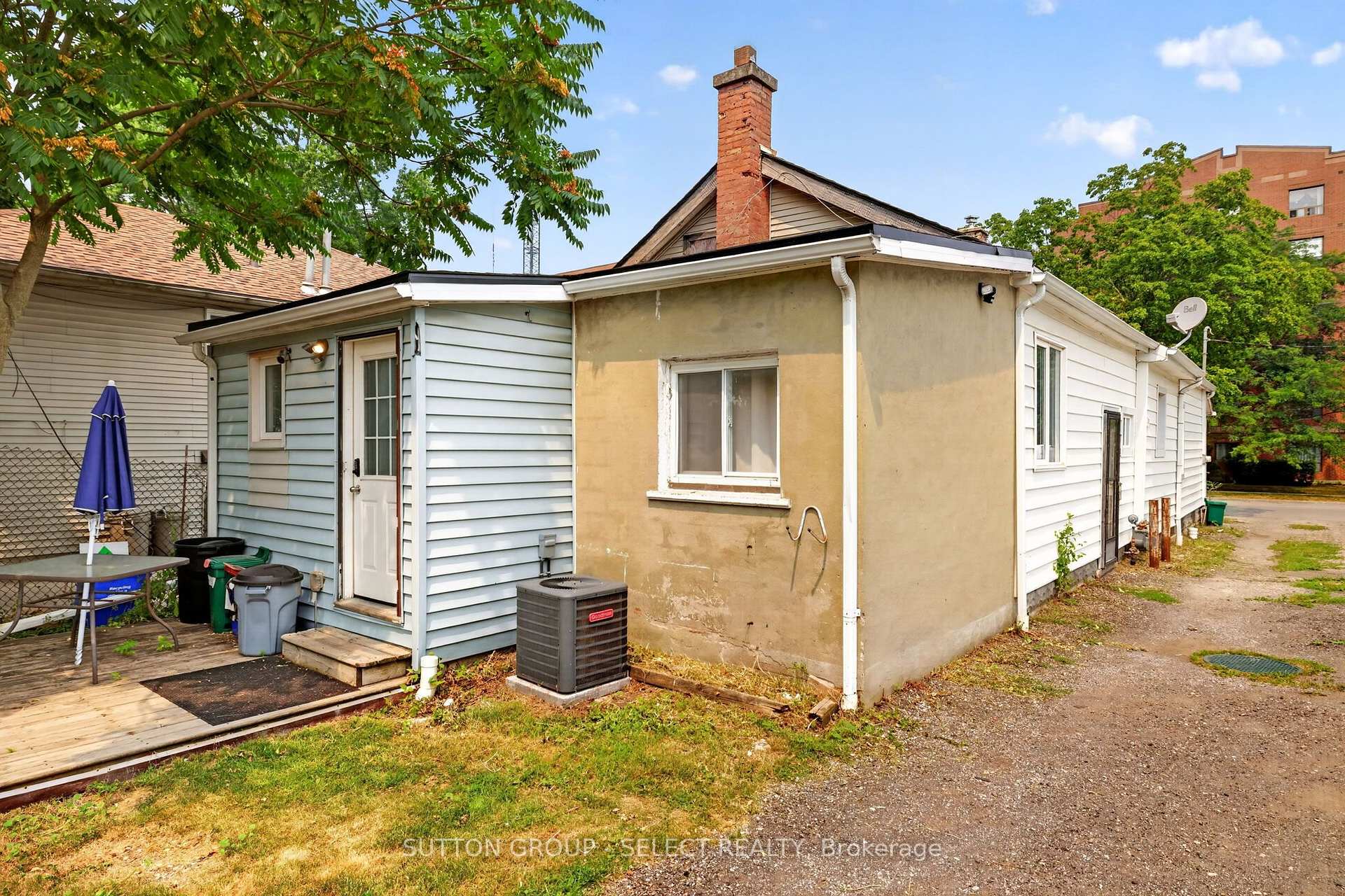 Photo 10 of 439 South Street, London, East K — HOMEH
