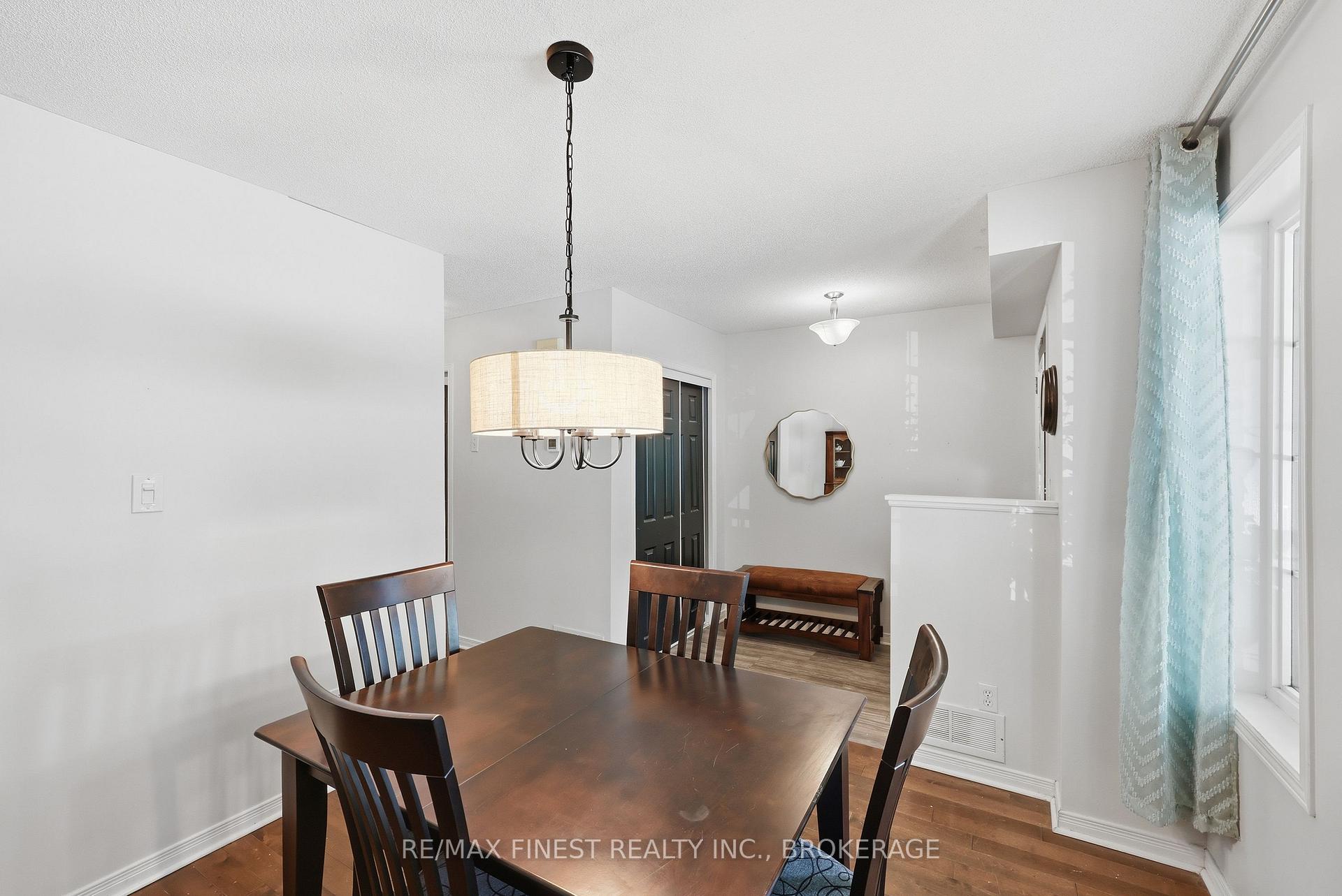 Photo 7 of 416 Fieldstone Drive, Kingston, Kingston East (Incl Barret Crt) — HOMEH