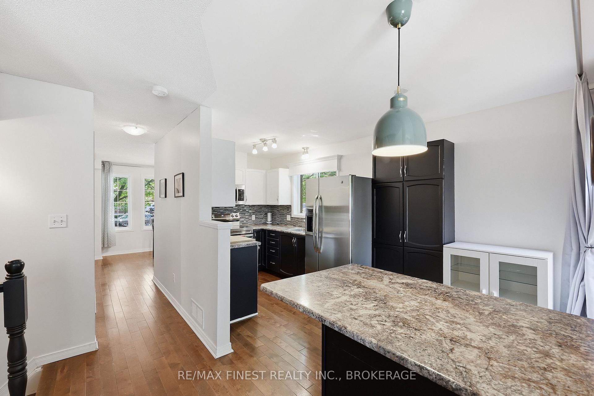 Photo 8 of 416 Fieldstone Drive, Kingston, Kingston East (Incl Barret Crt) — HOMEH