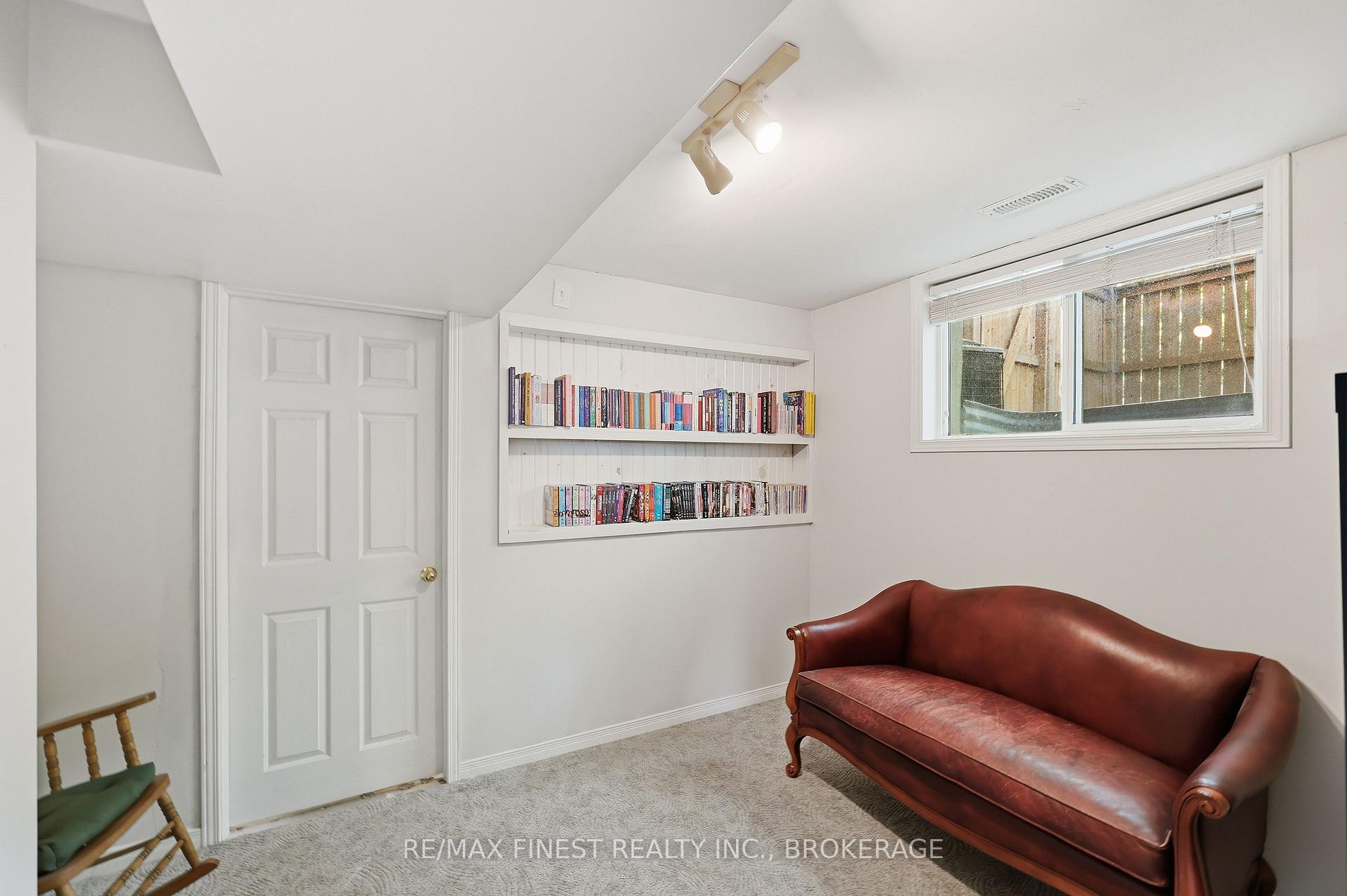 Photo 31 of 416 Fieldstone Drive, Kingston, Kingston East (Incl Barret Crt) — HOMEH